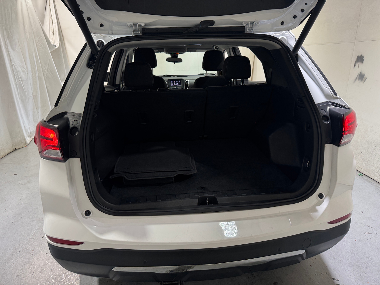 Thumbnail: 2024 Chevrolet Equinox - 7