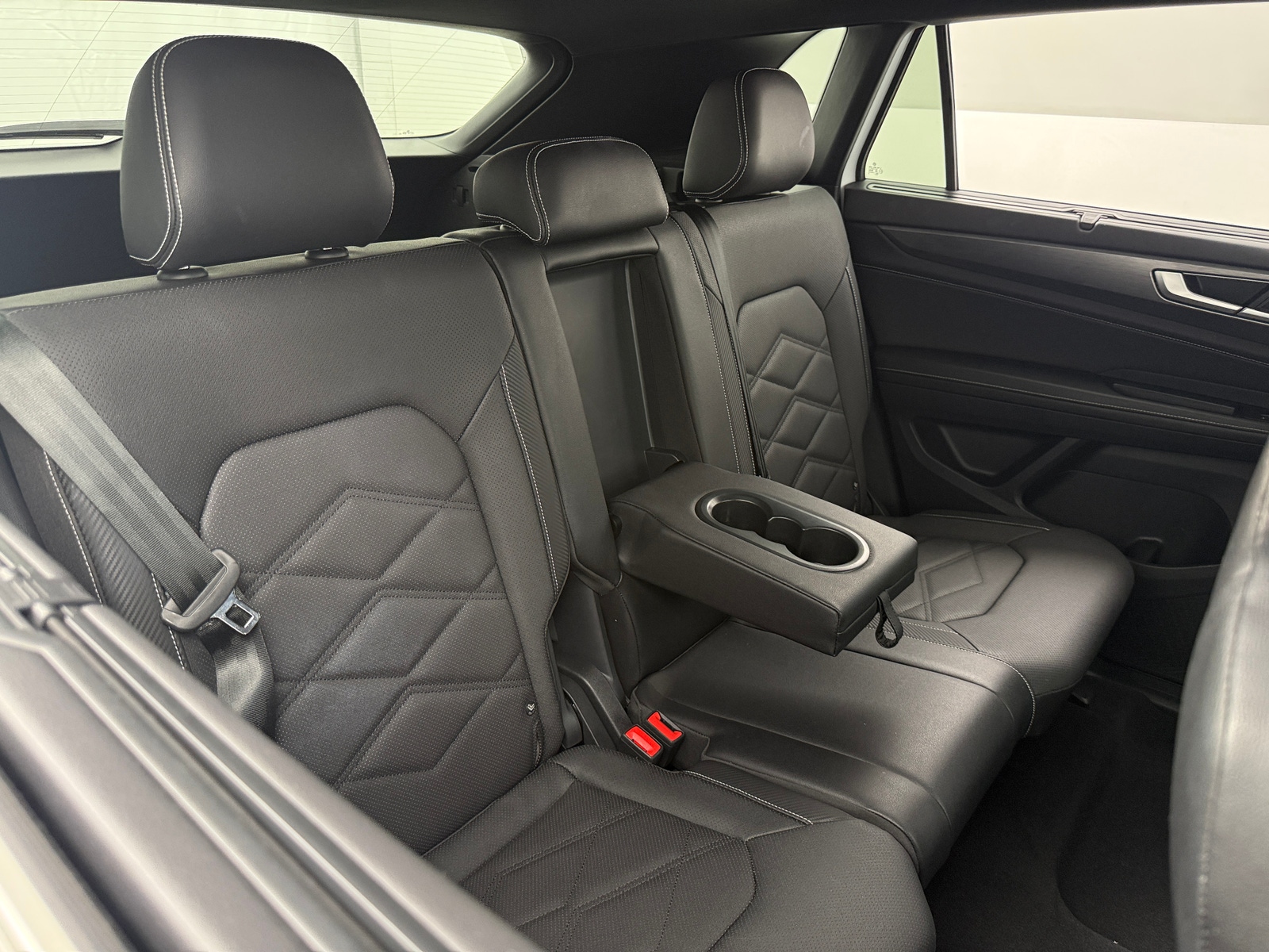 Thumbnail: 2026 Volkswagen Atlas - 5