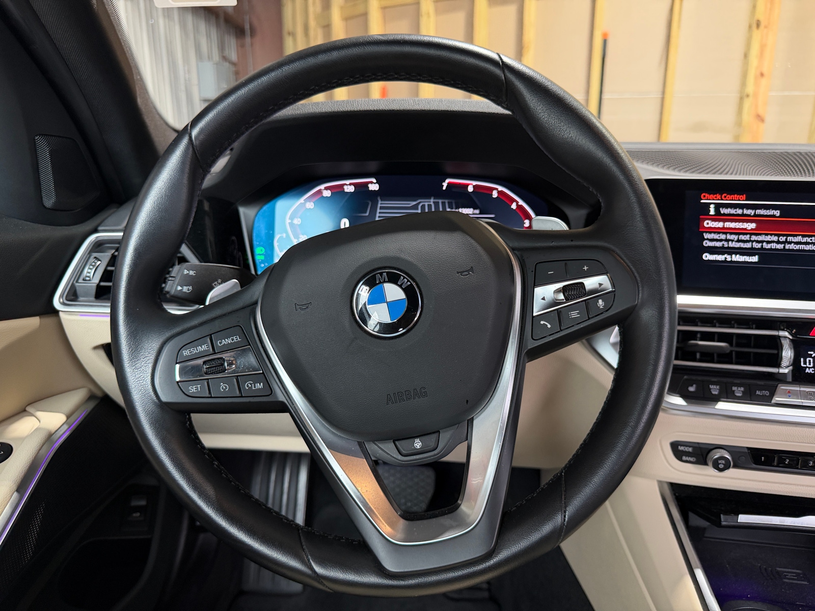 Thumbnail: 2022 BMW 3 Series - 4
