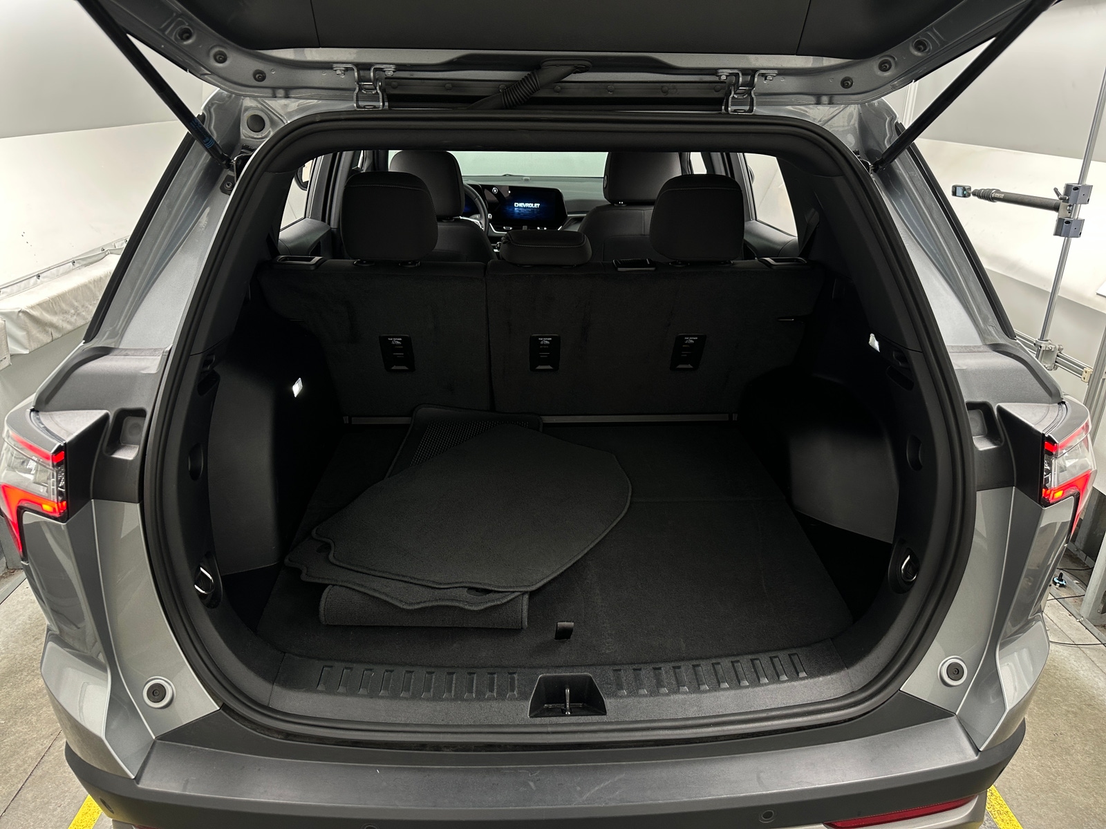 Thumbnail: 2026 Chevrolet Equinox - 7
