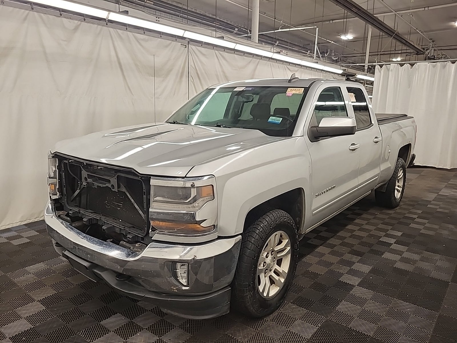 2016 Chevrolet Silverado 1500 4WD Double Cab 143.5" LT W/1lt