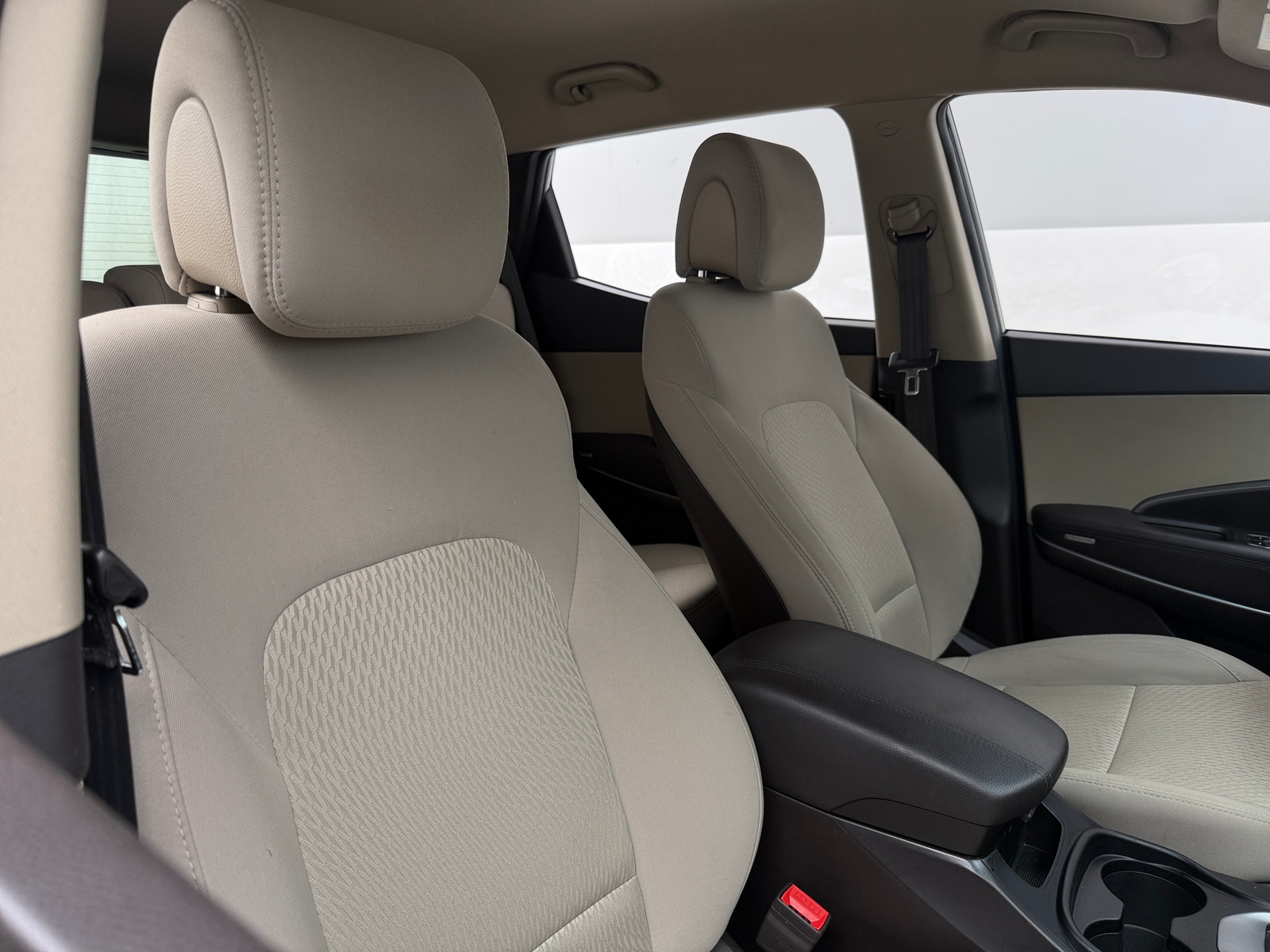 Thumbnail: 2017 Hyundai Santa Fe - 2