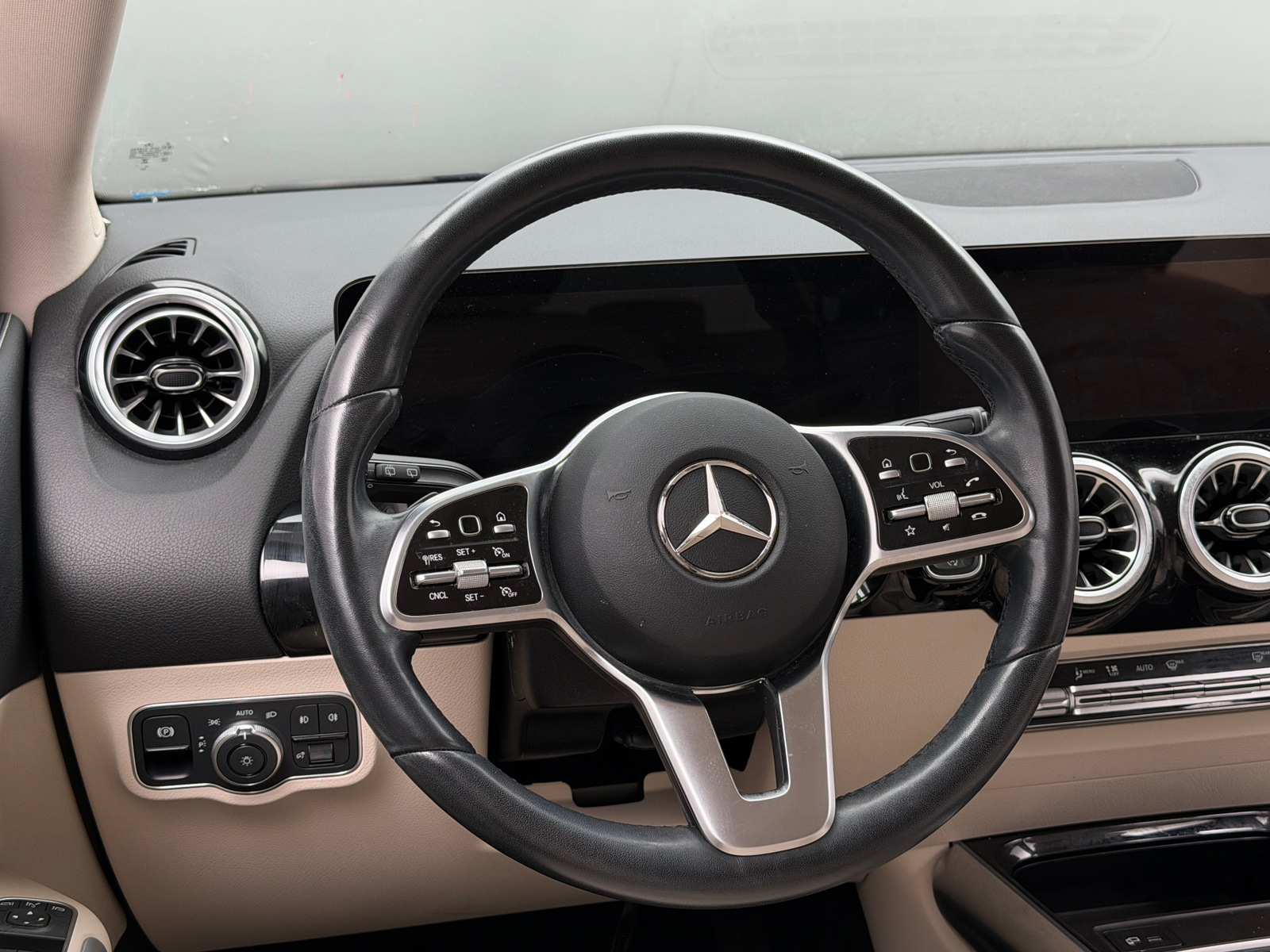Thumbnail: 2023 Mercedes-Benz GLA - 4