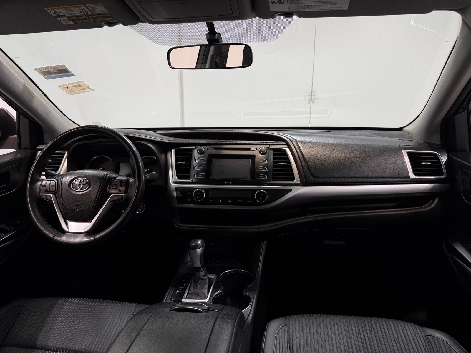 Thumbnail: 2014 Toyota Highlander - 3