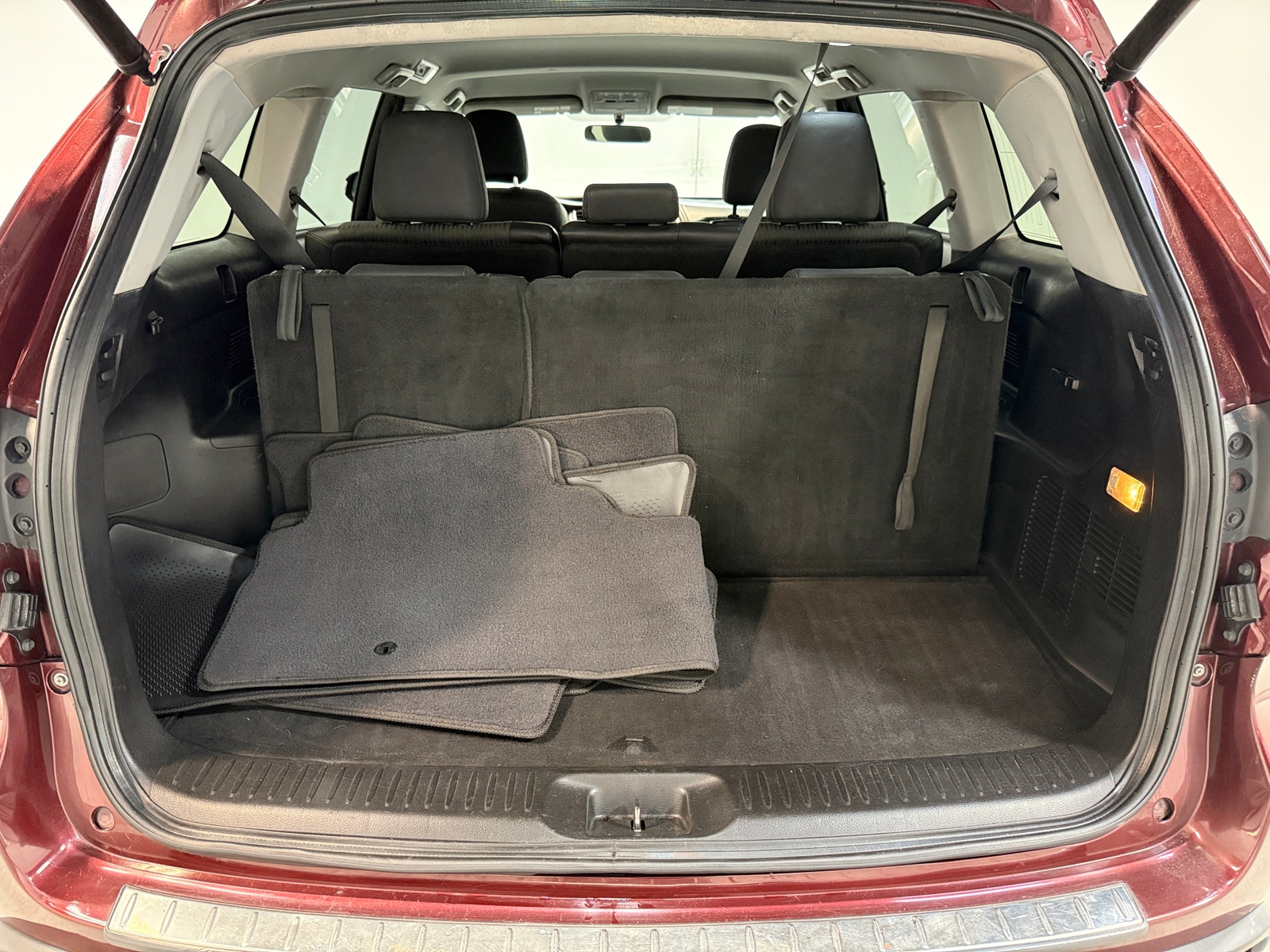 Thumbnail: 2014 Toyota Highlander - 7