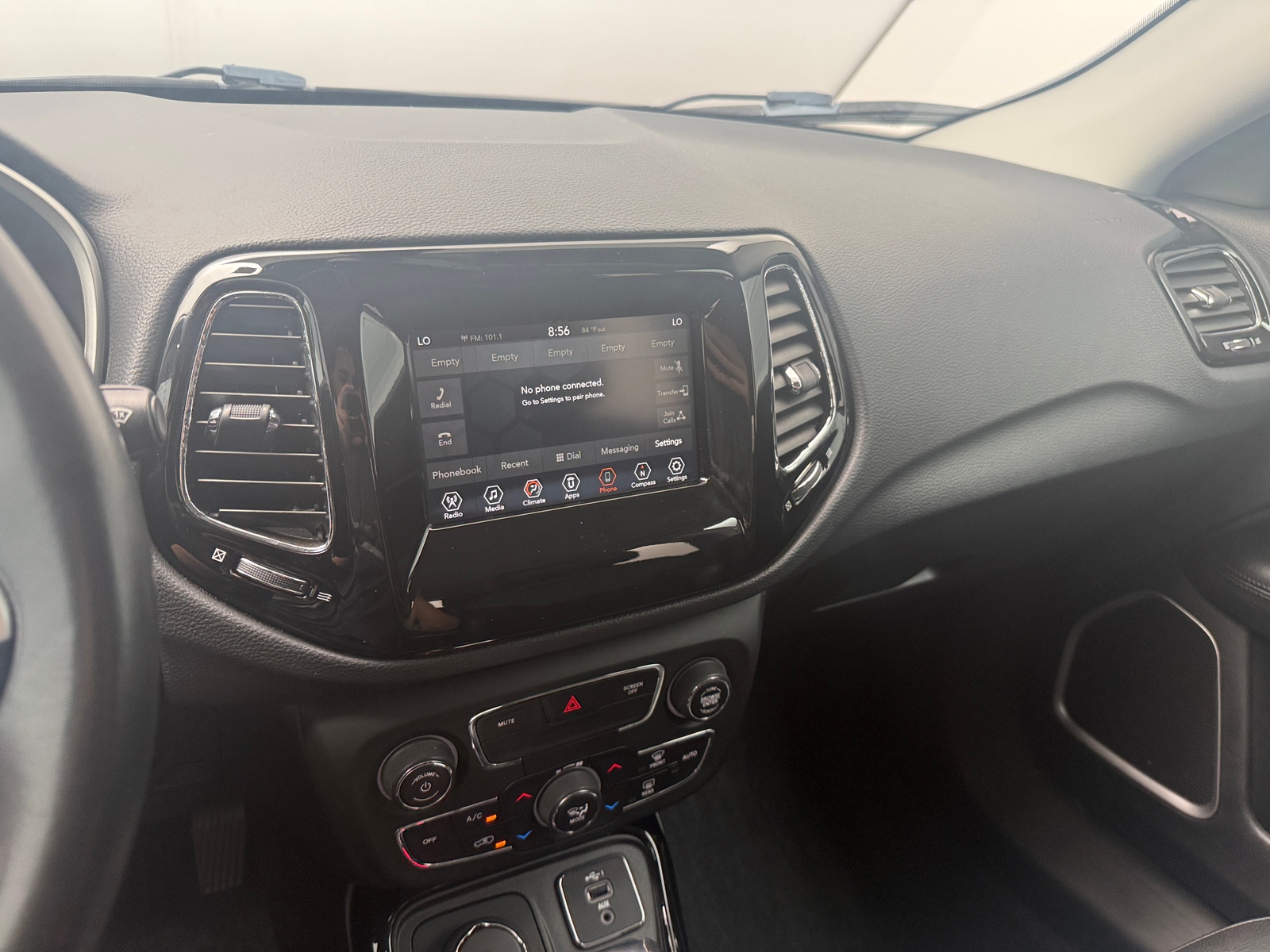 Thumbnail: 2020 Jeep Compass - 4