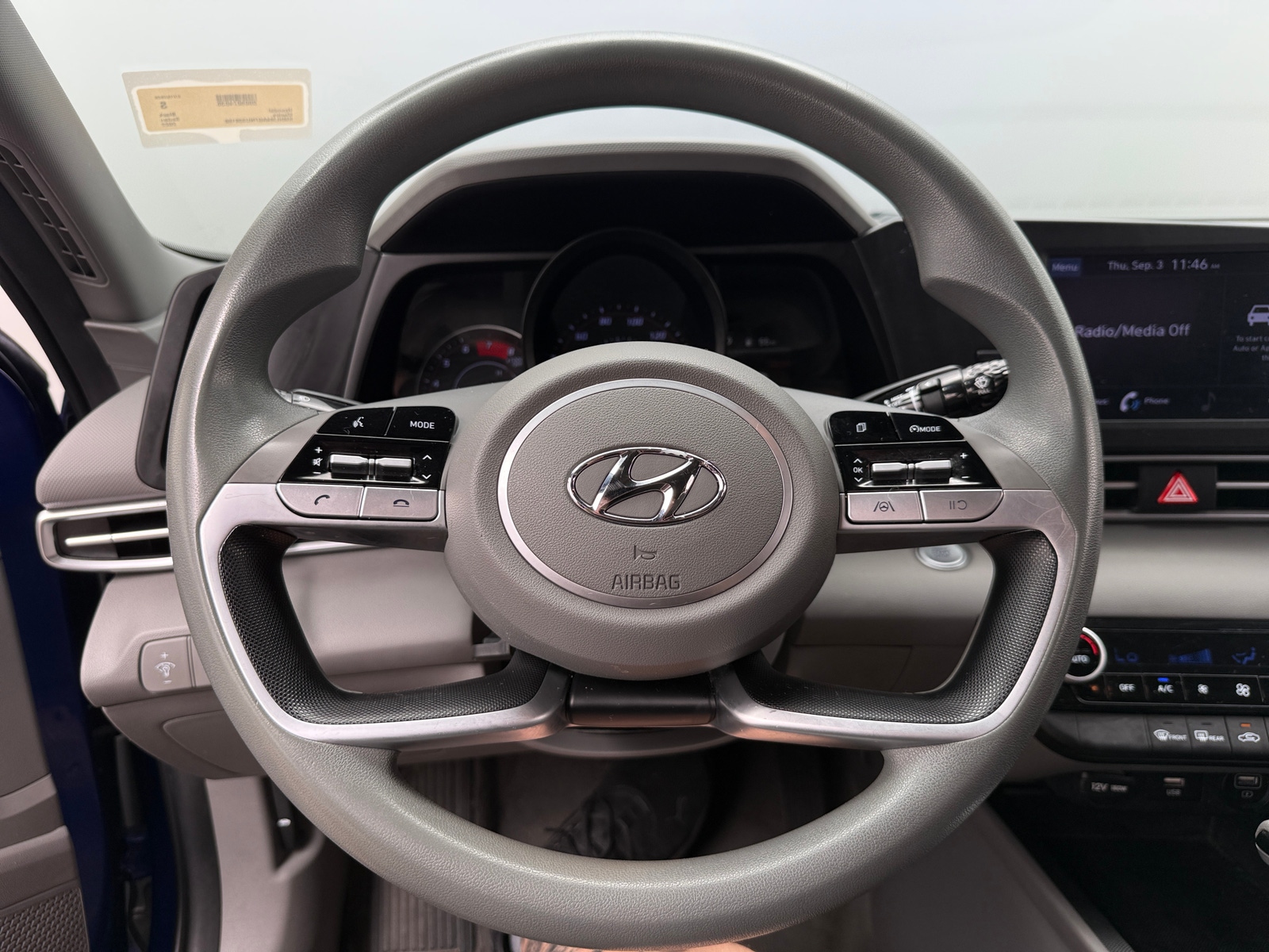 Thumbnail: 2022 Hyundai Elantra - 5