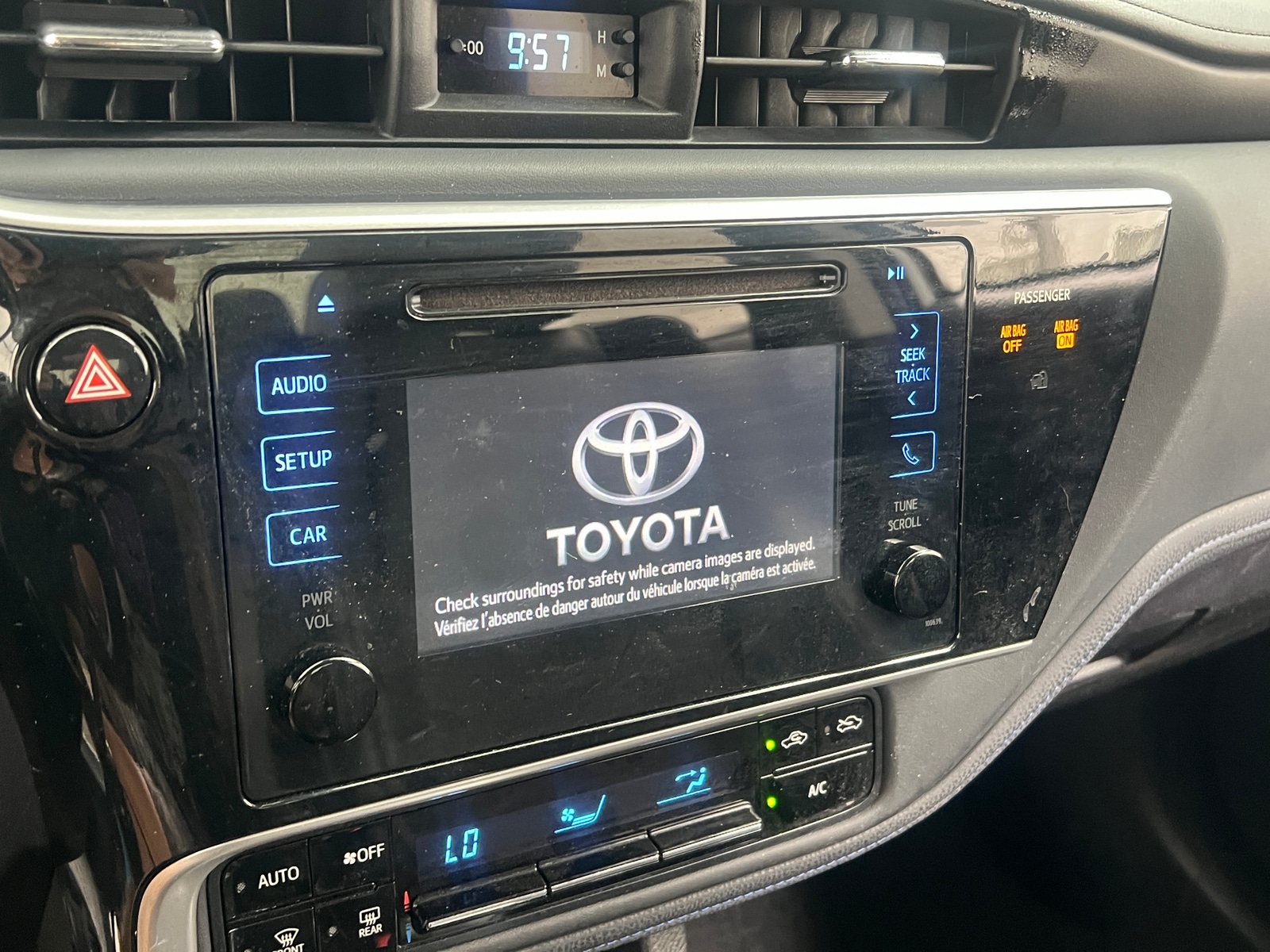 Thumbnail: 2017 Toyota Corolla - 4