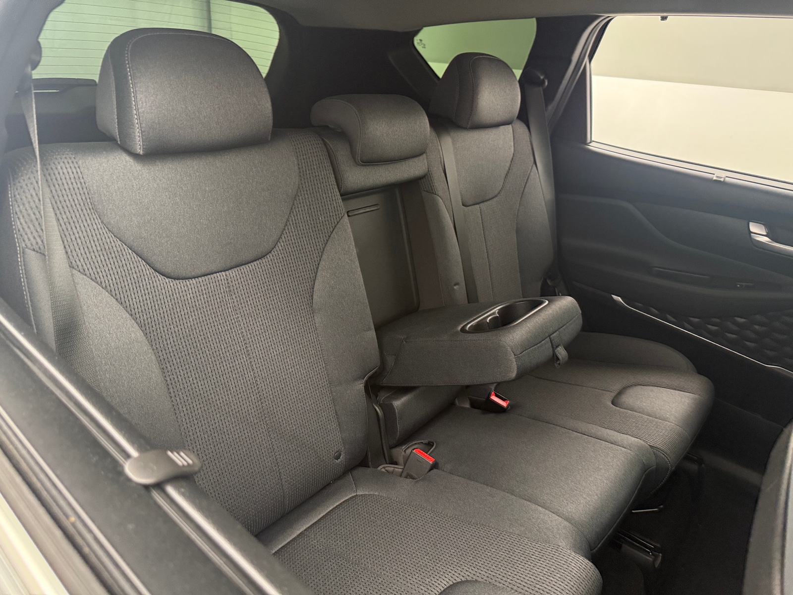 Thumbnail: 2019 Hyundai Santa Fe - 6
