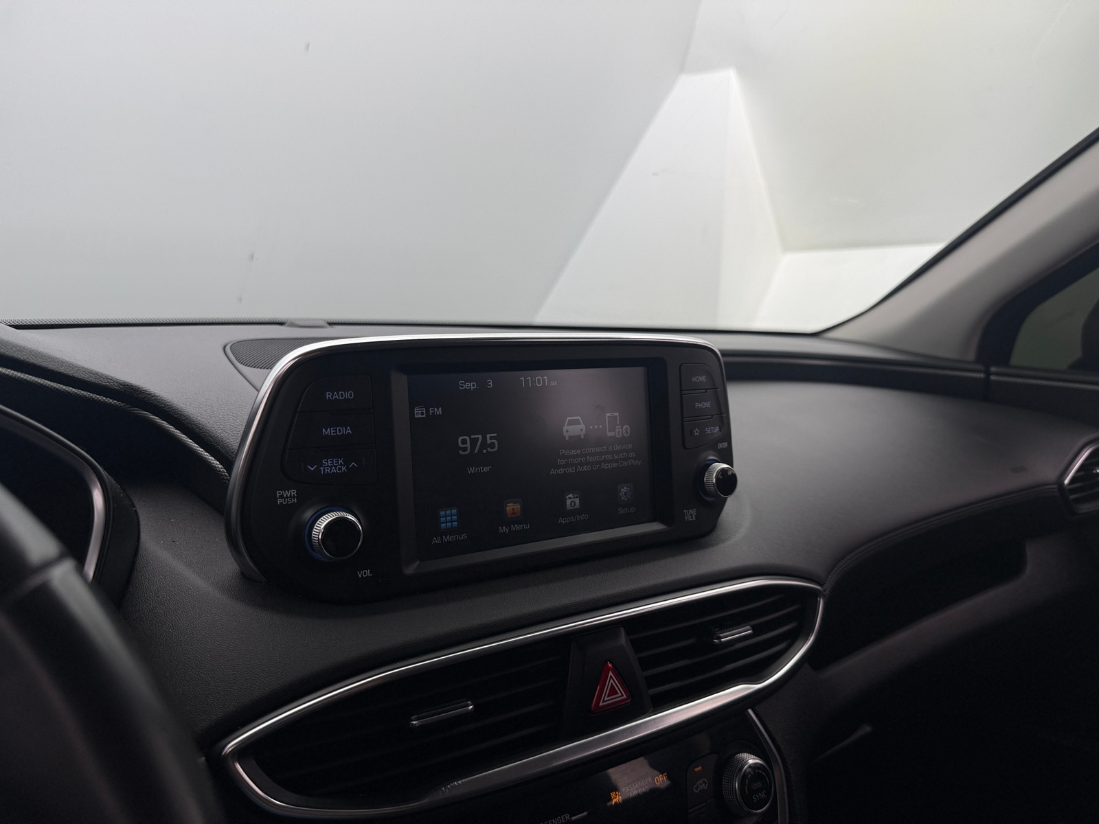 Thumbnail: 2019 Hyundai Santa Fe - 4