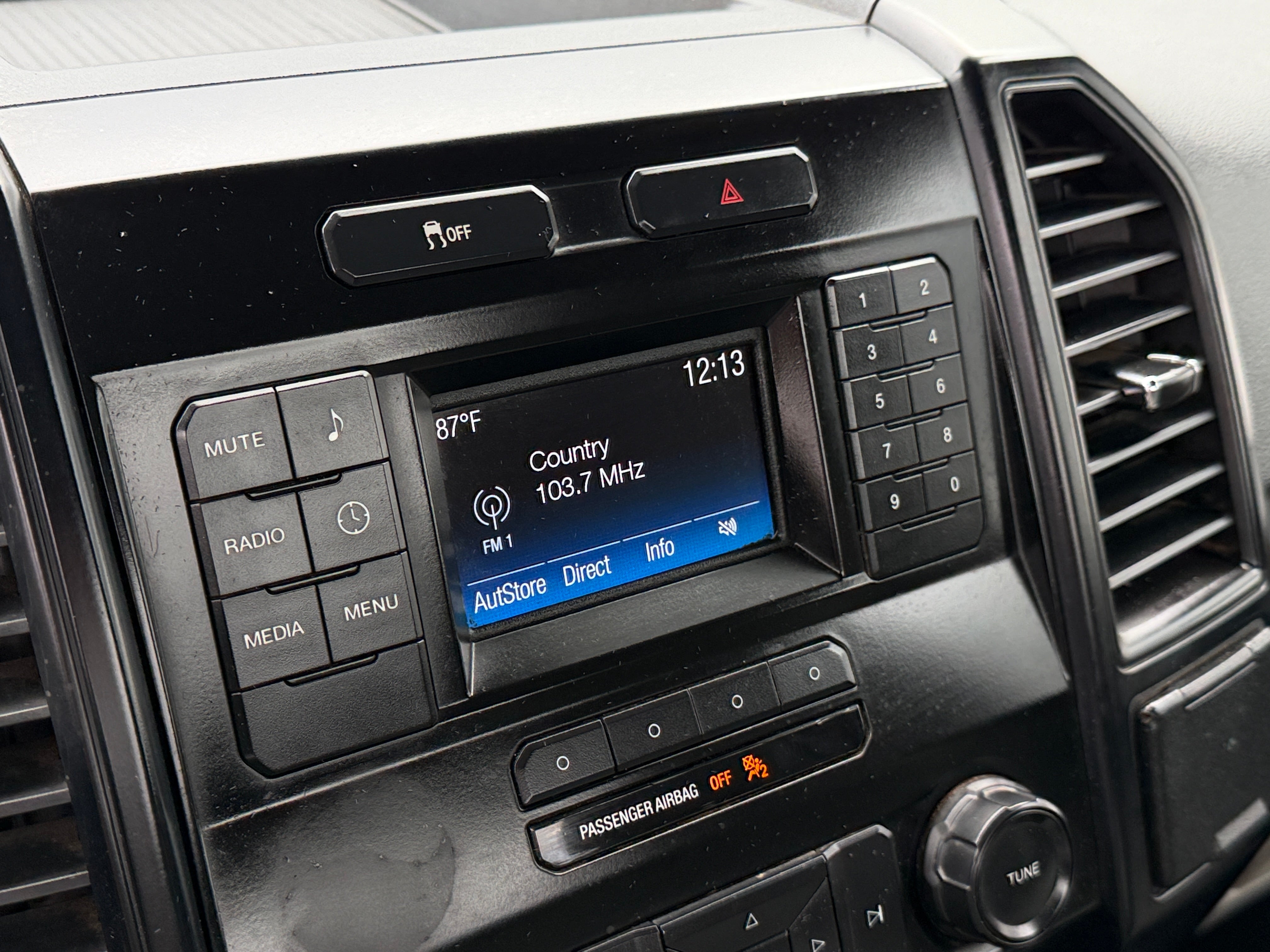 2016 Ford F-150 XL - Photo 4