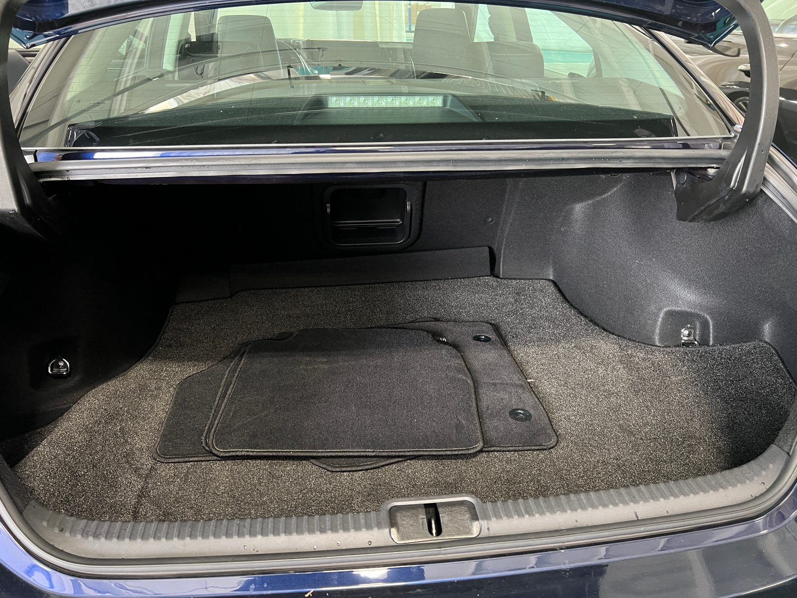 Thumbnail: 2019 Lexus ES - 7