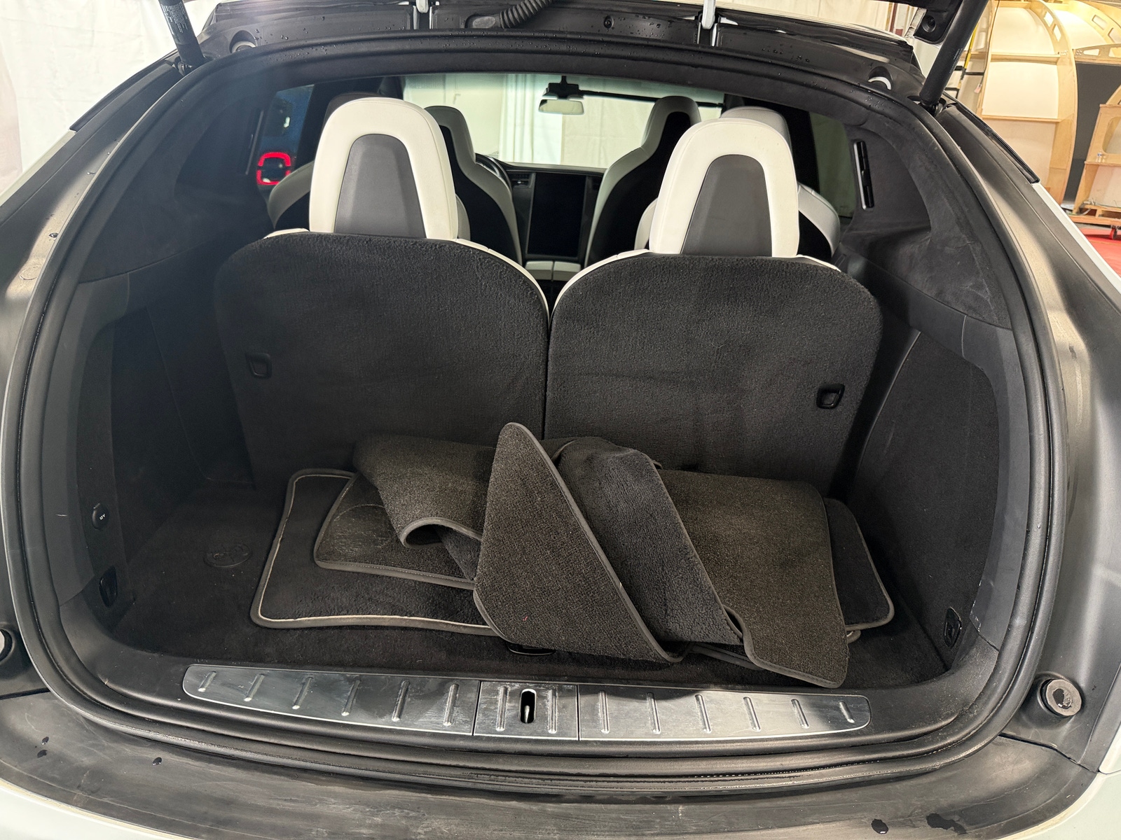 Thumbnail: 2019 Tesla Model X - 6