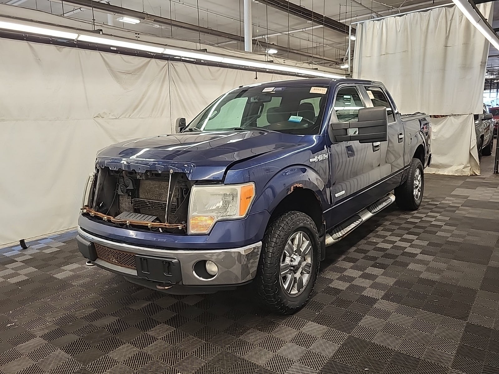2012 Ford F-150 4WD Supercrew 145" XLT