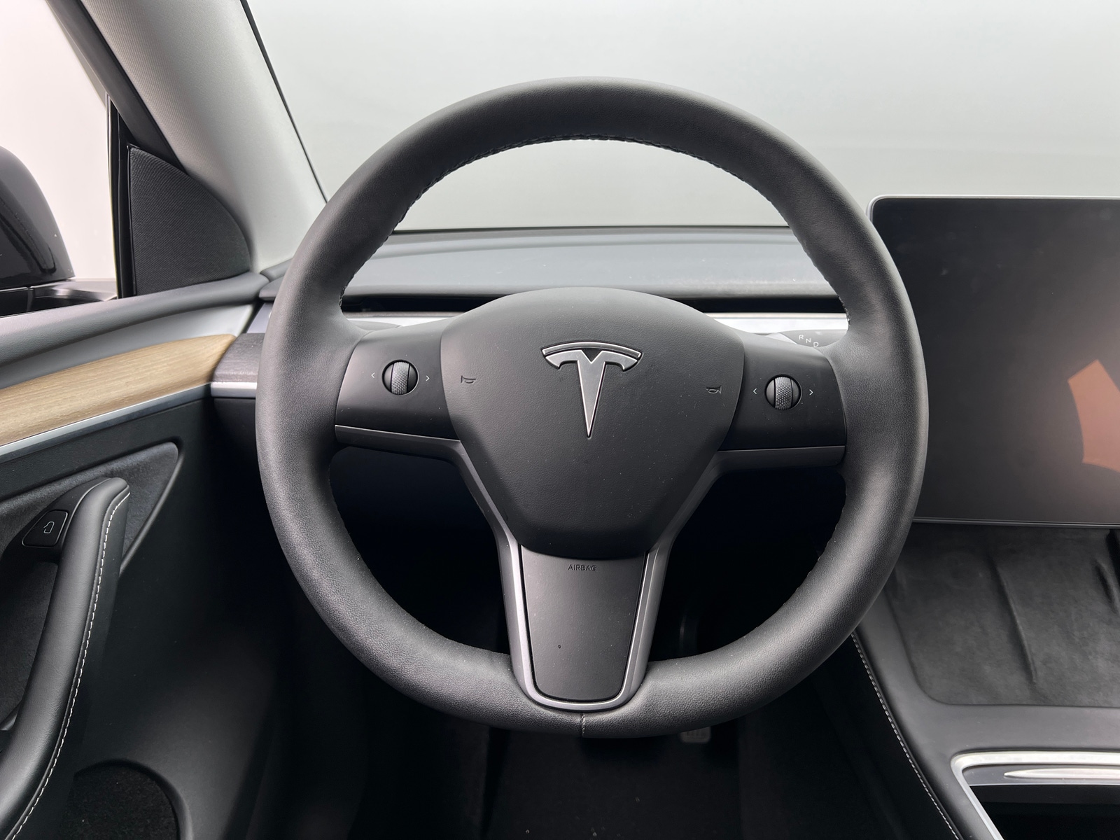 Thumbnail: 2024 Tesla Model Y - 4