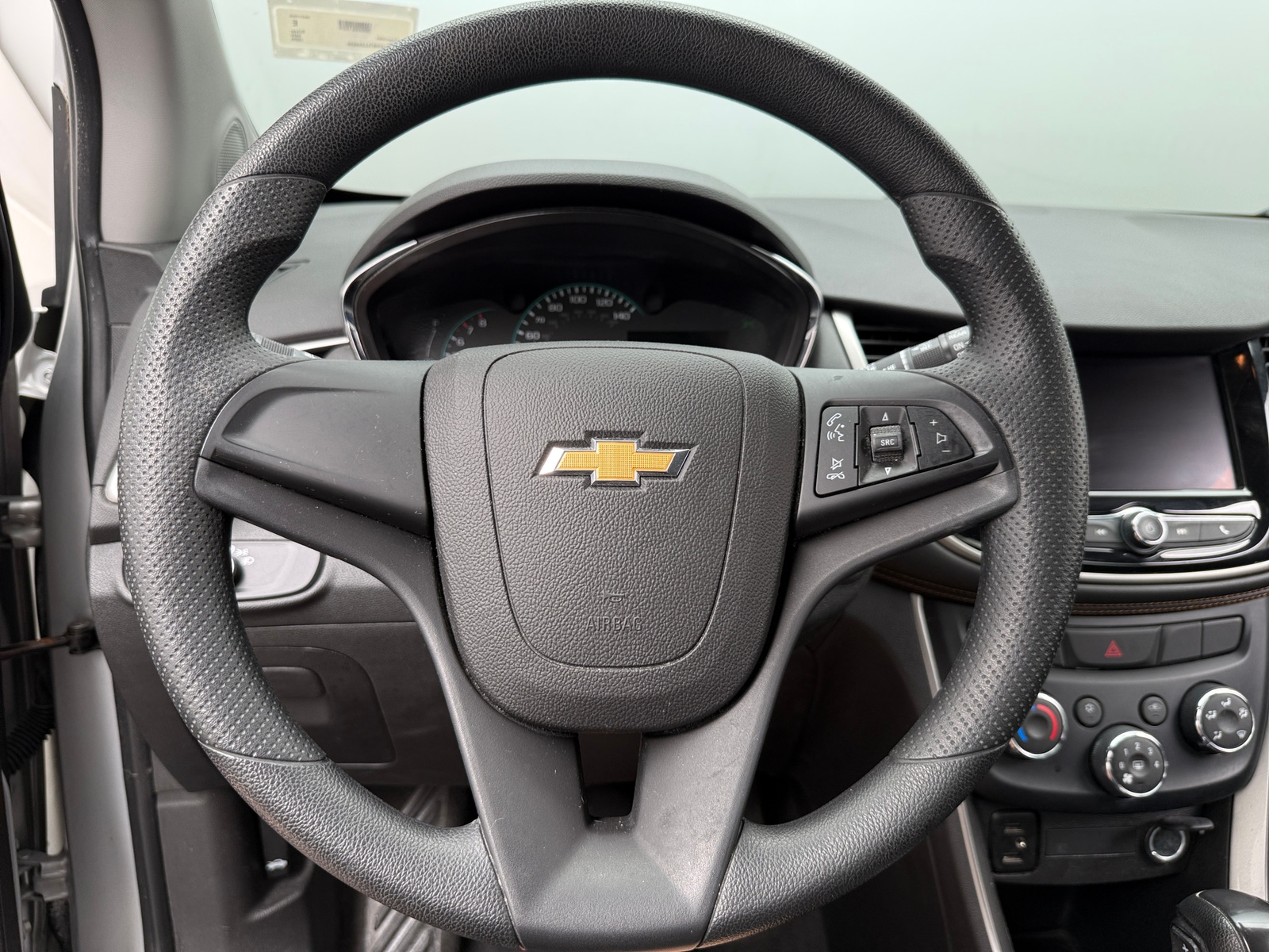 Thumbnail: 2020 Chevrolet Trax - 5
