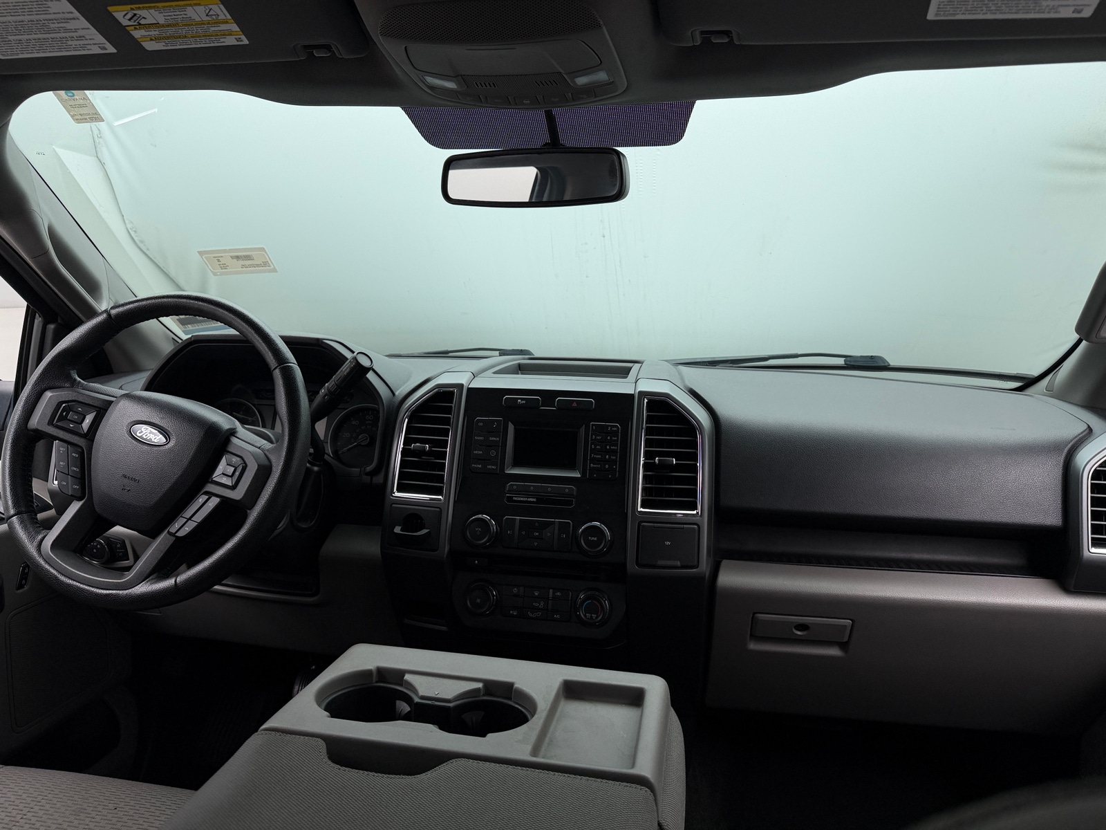 Thumbnail: 2015 Ford Econoline - 3