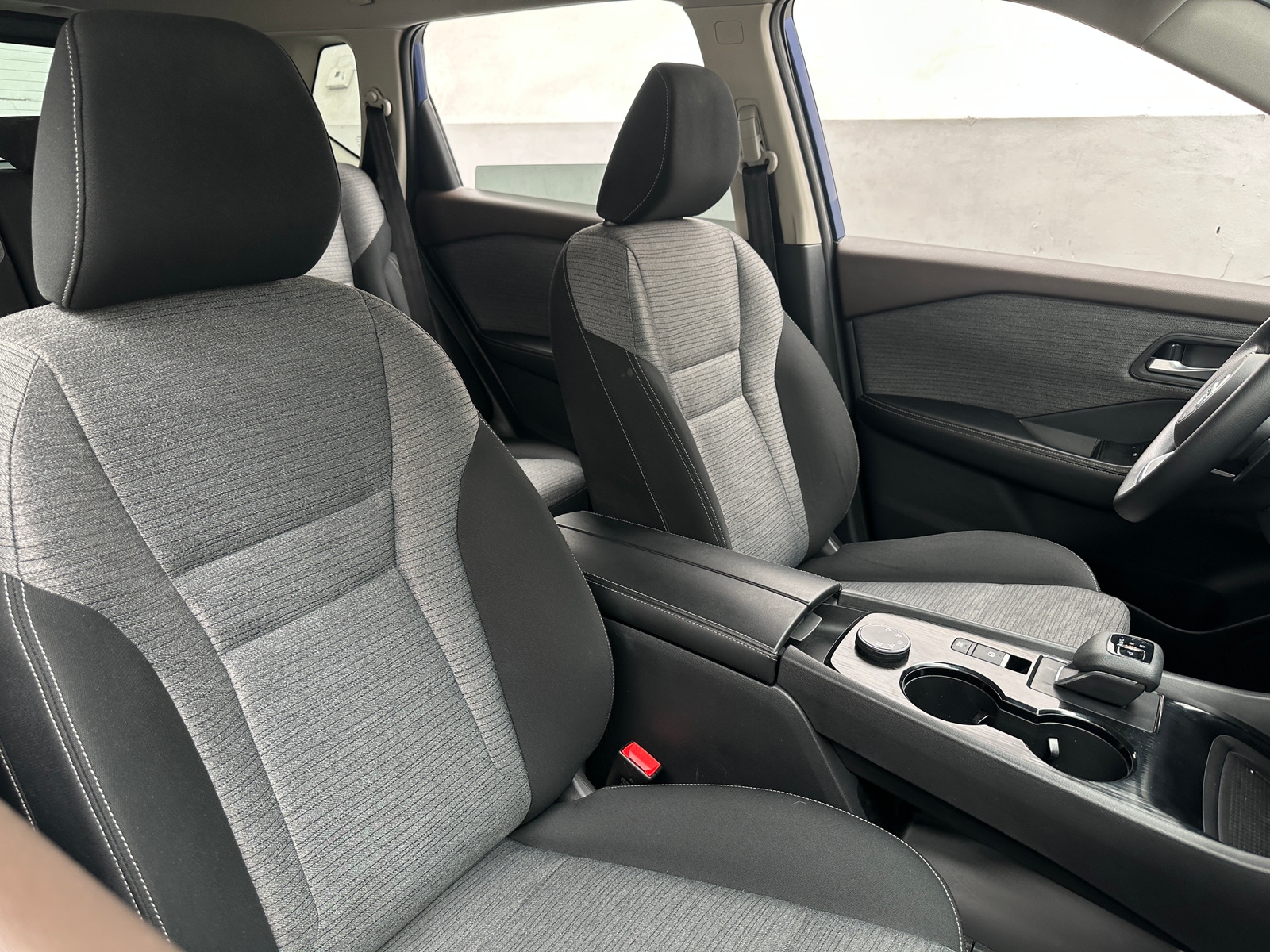 Thumbnail: 2021 Nissan Rogue - 2