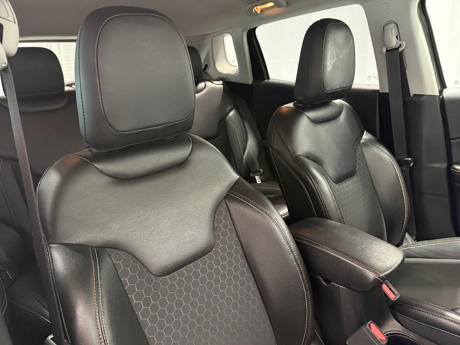 Thumbnail: 2019 Jeep Compass - 2