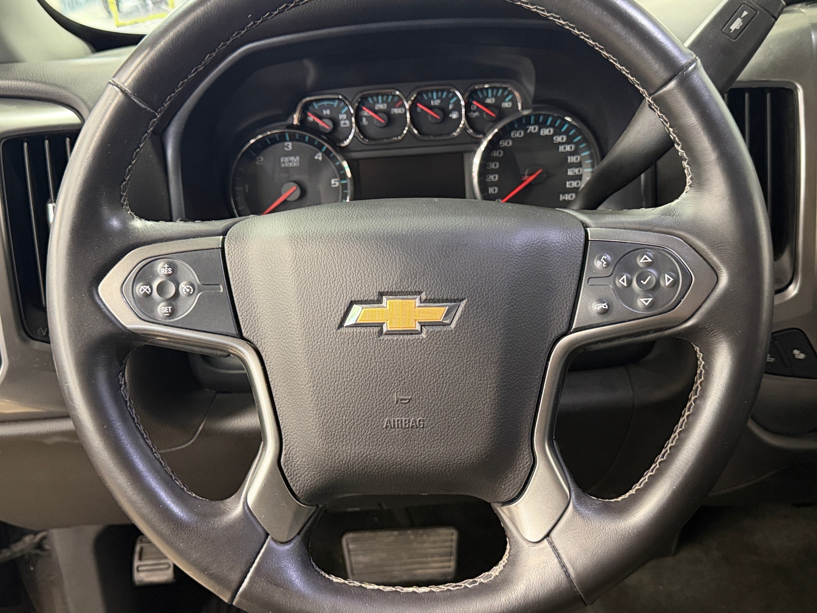 Thumbnail: 2018 Chevrolet Silverado 1500 - 5