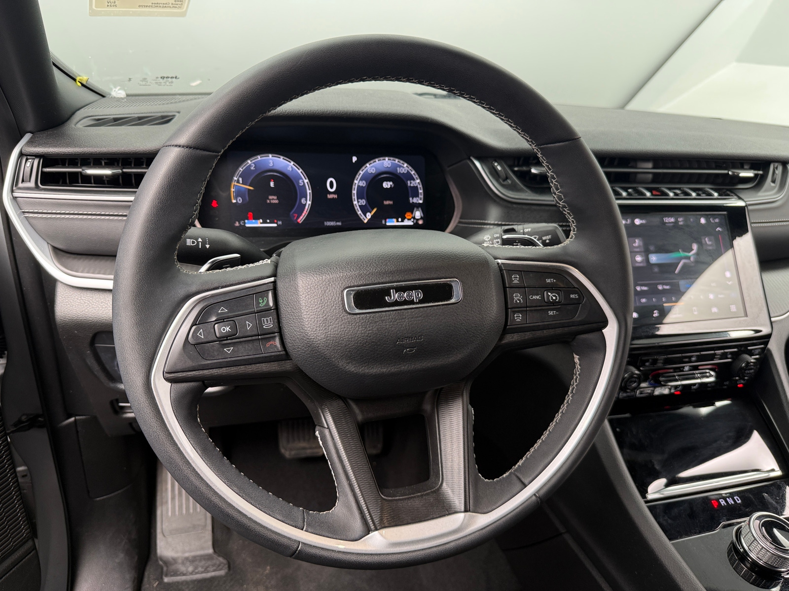 Thumbnail: 2024 Jeep Grand Cherokee - 4