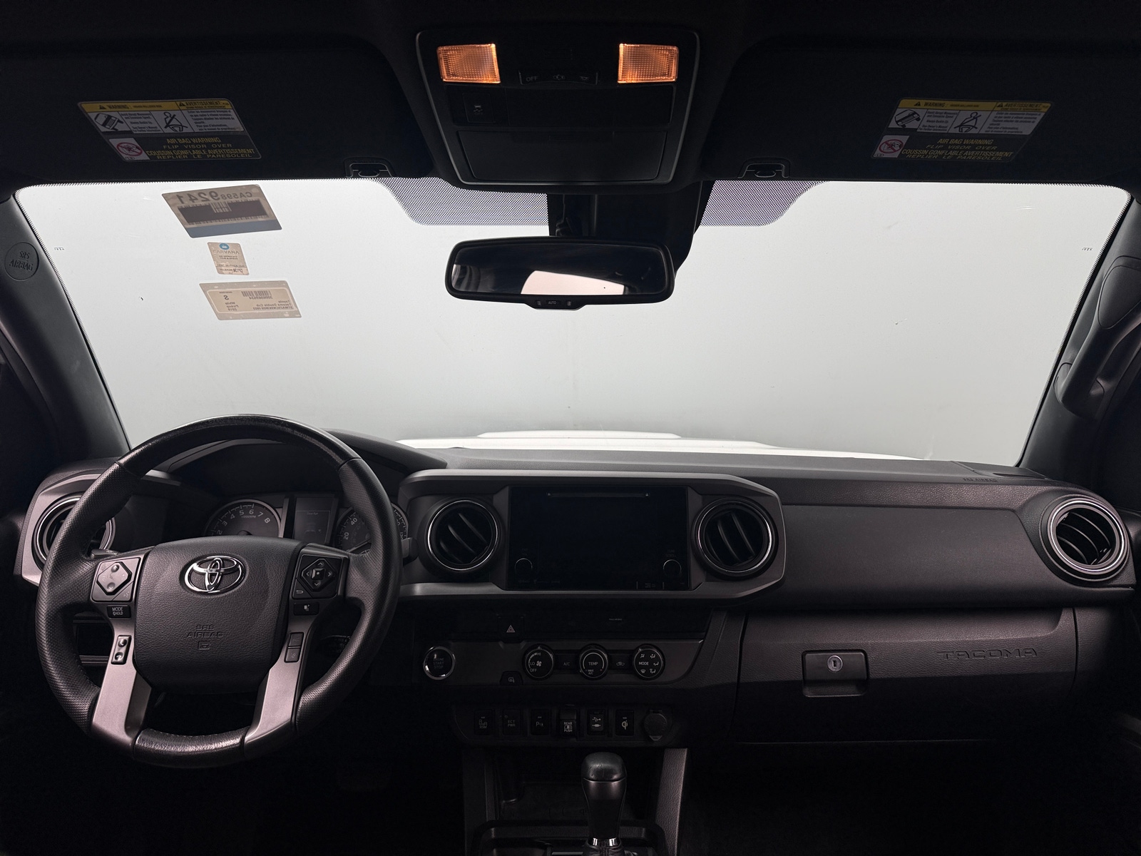 Thumbnail: 2019 Toyota Tacoma - 3