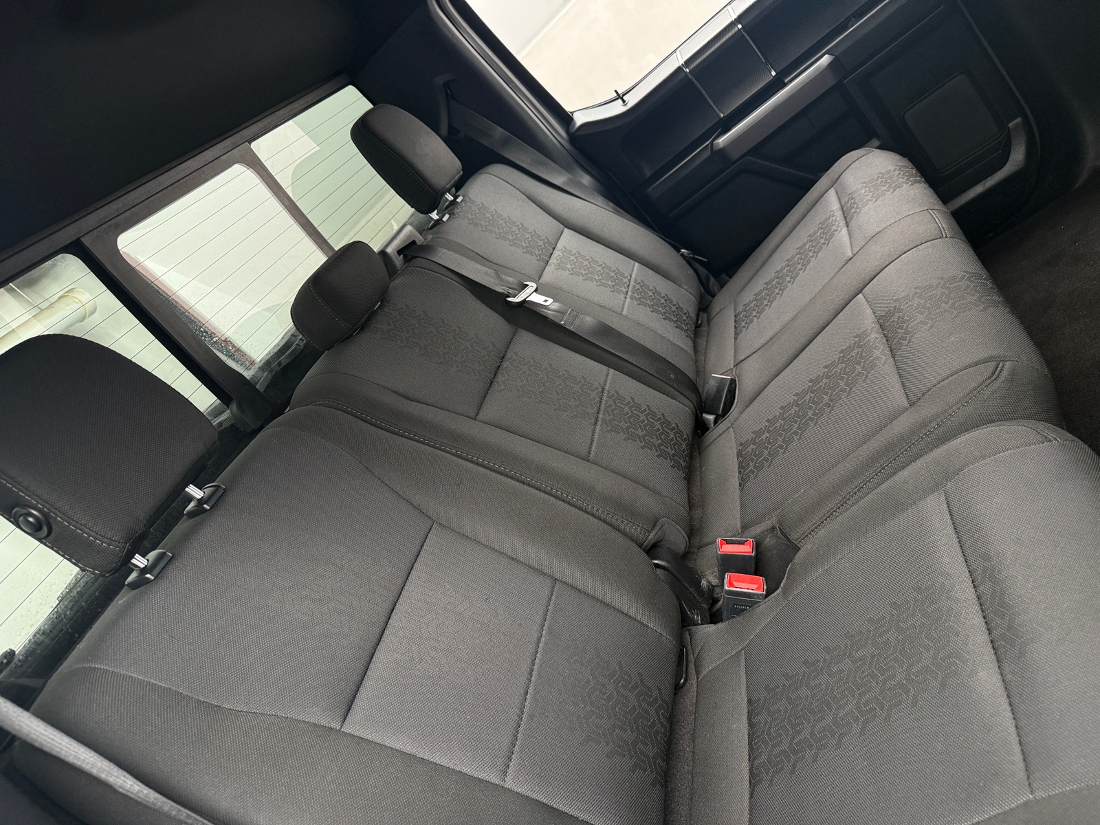 Thumbnail: 2019 Ford Econoline - 6
