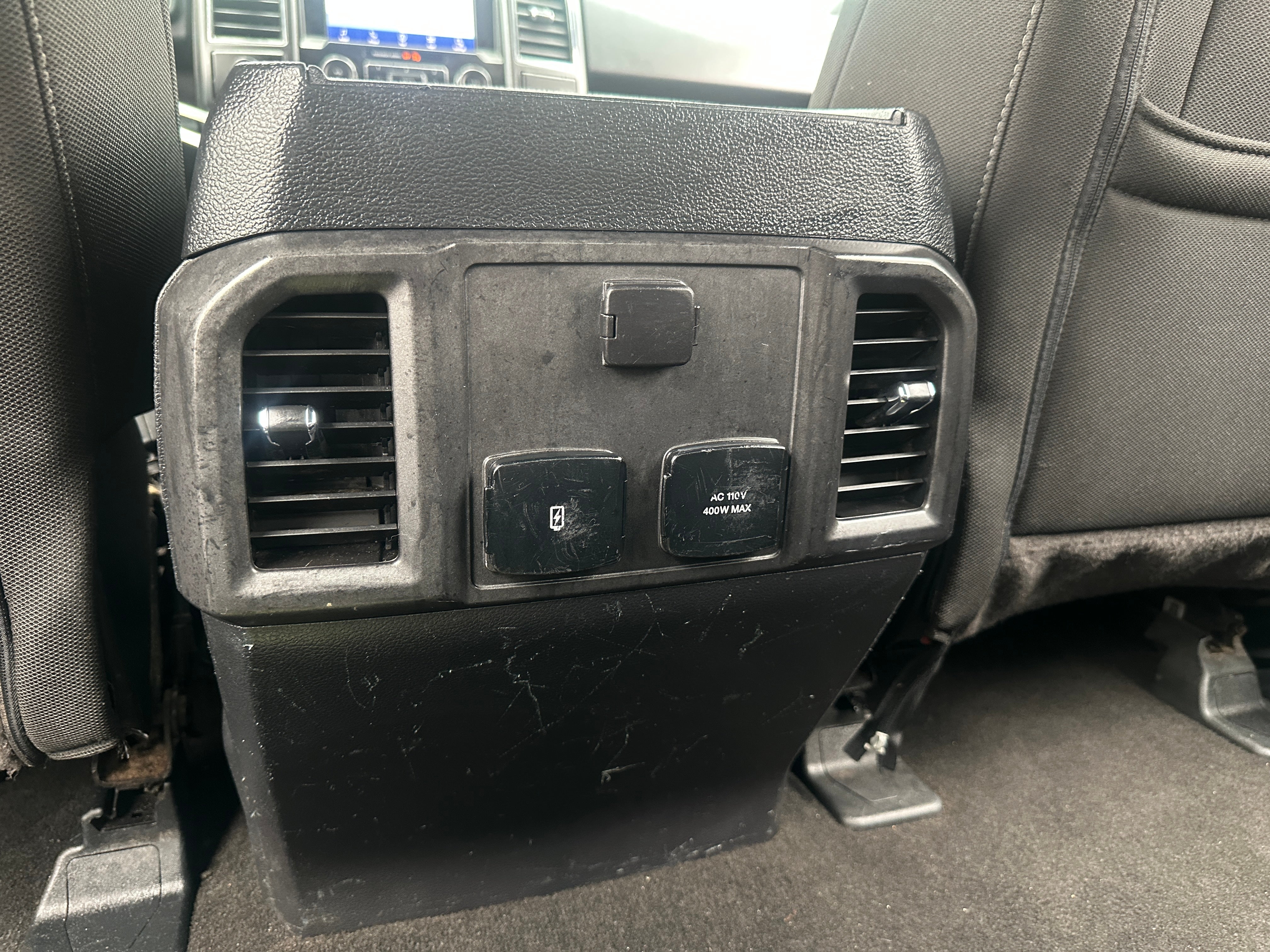 2019 Ford F-150 XLT - Photo 2