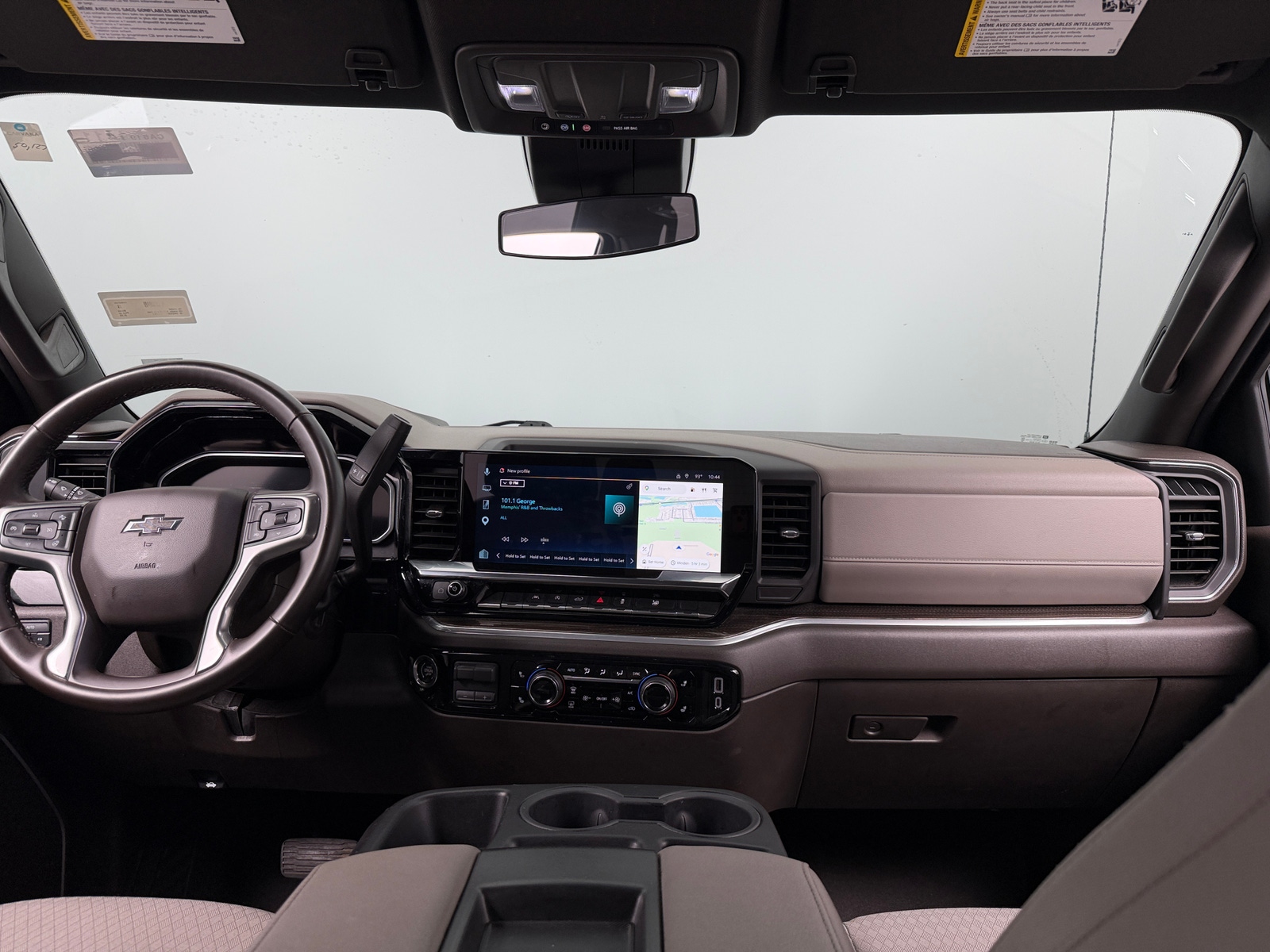 Thumbnail: 2026 Chevrolet Silverado 1500 - 3