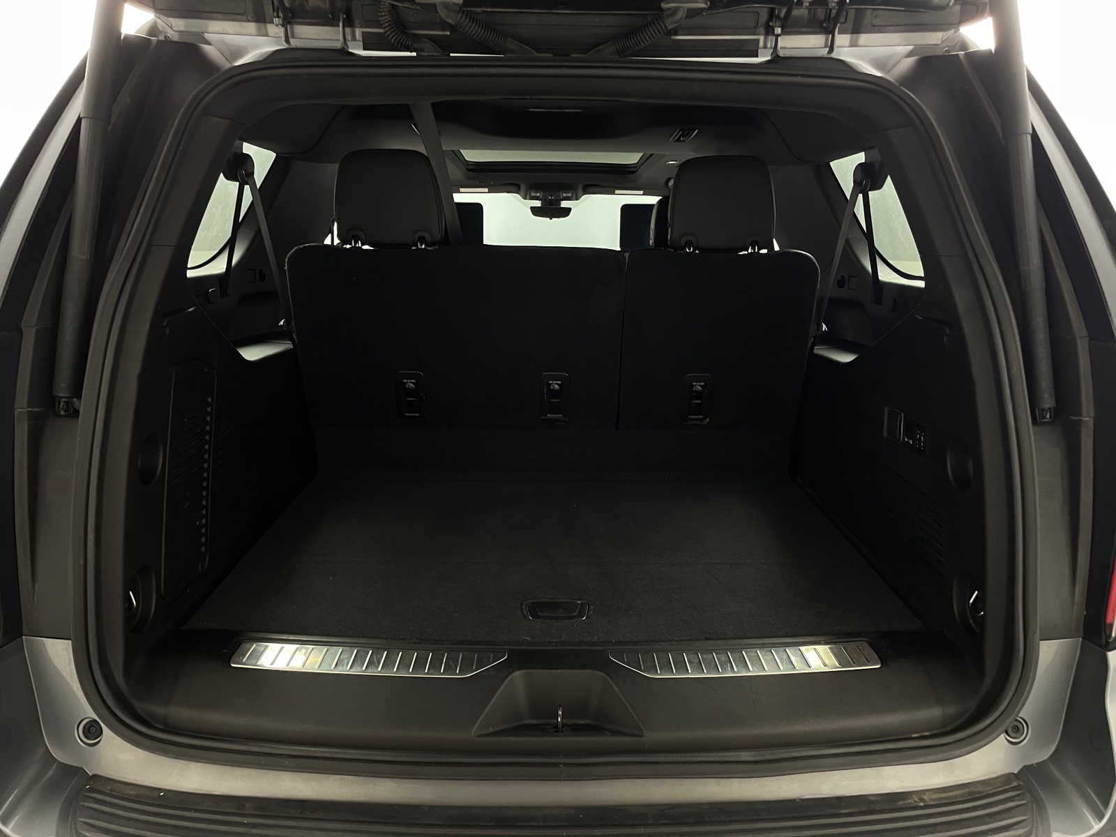 Thumbnail: 2021 Chevrolet Suburban - 6
