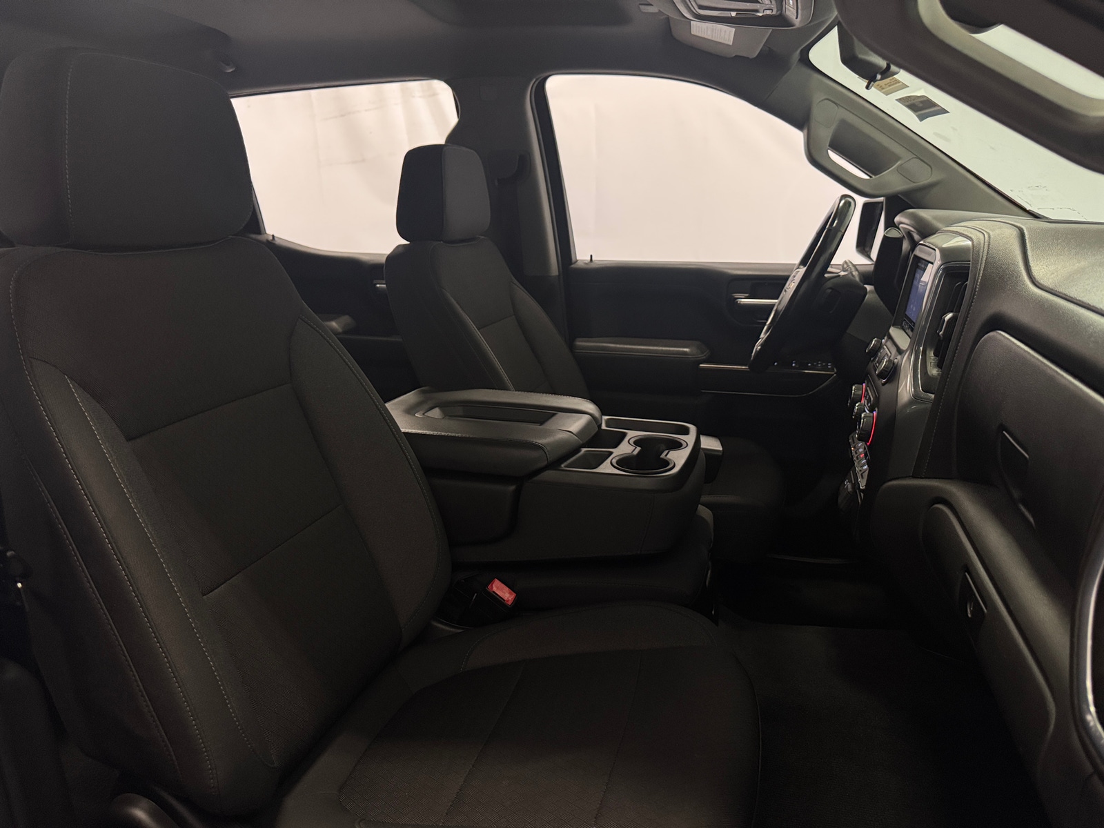 Thumbnail: 2020 Chevrolet Silverado 1500 - 2