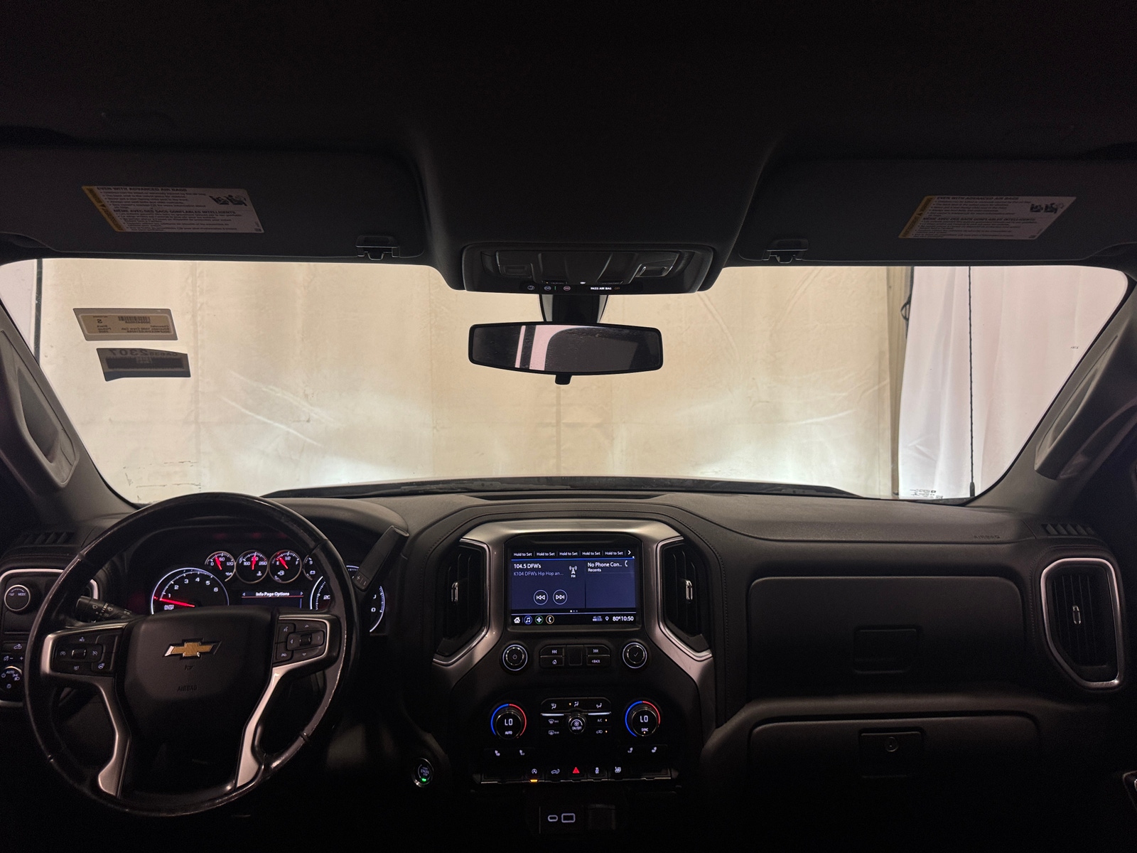 Thumbnail: 2020 Chevrolet Silverado 1500 - 3