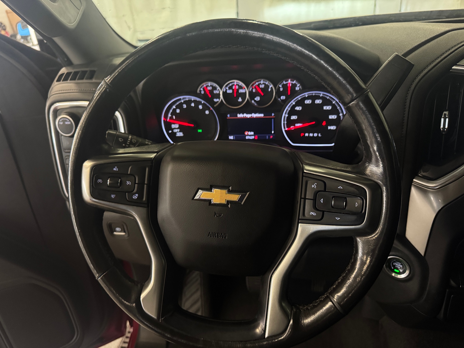 Thumbnail: 2020 Chevrolet Silverado 1500 - 5