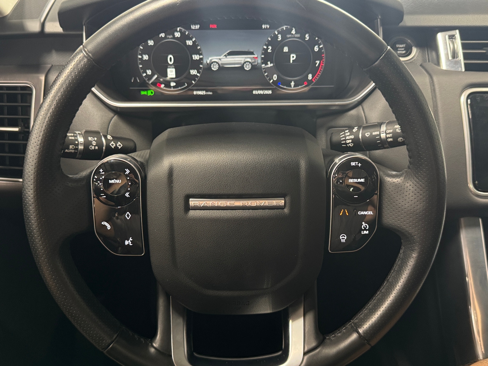 Thumbnail: 2020 Land Rover Range Rover Sport - 4