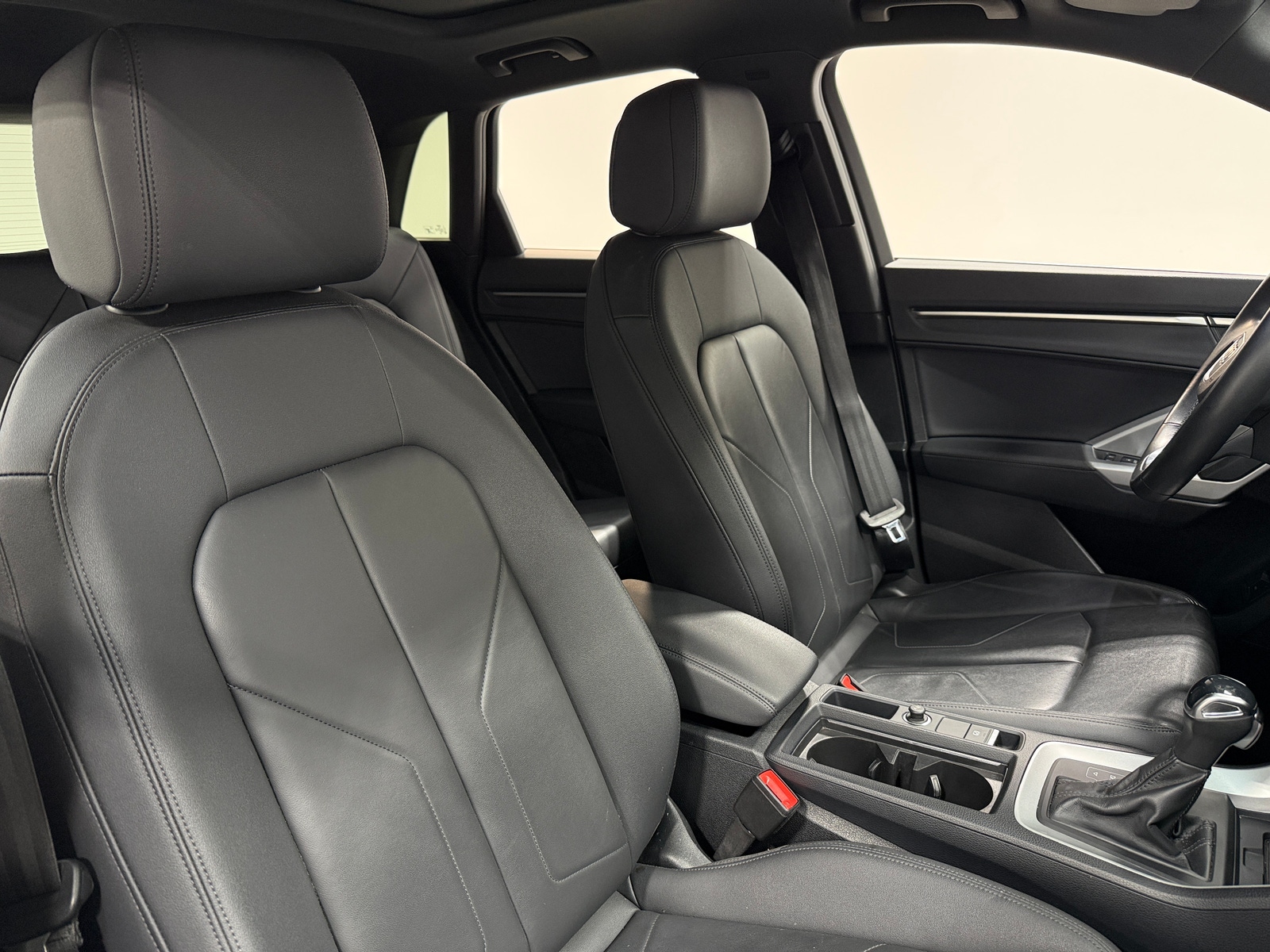 Thumbnail: 2024 Audi Q3 - 2
