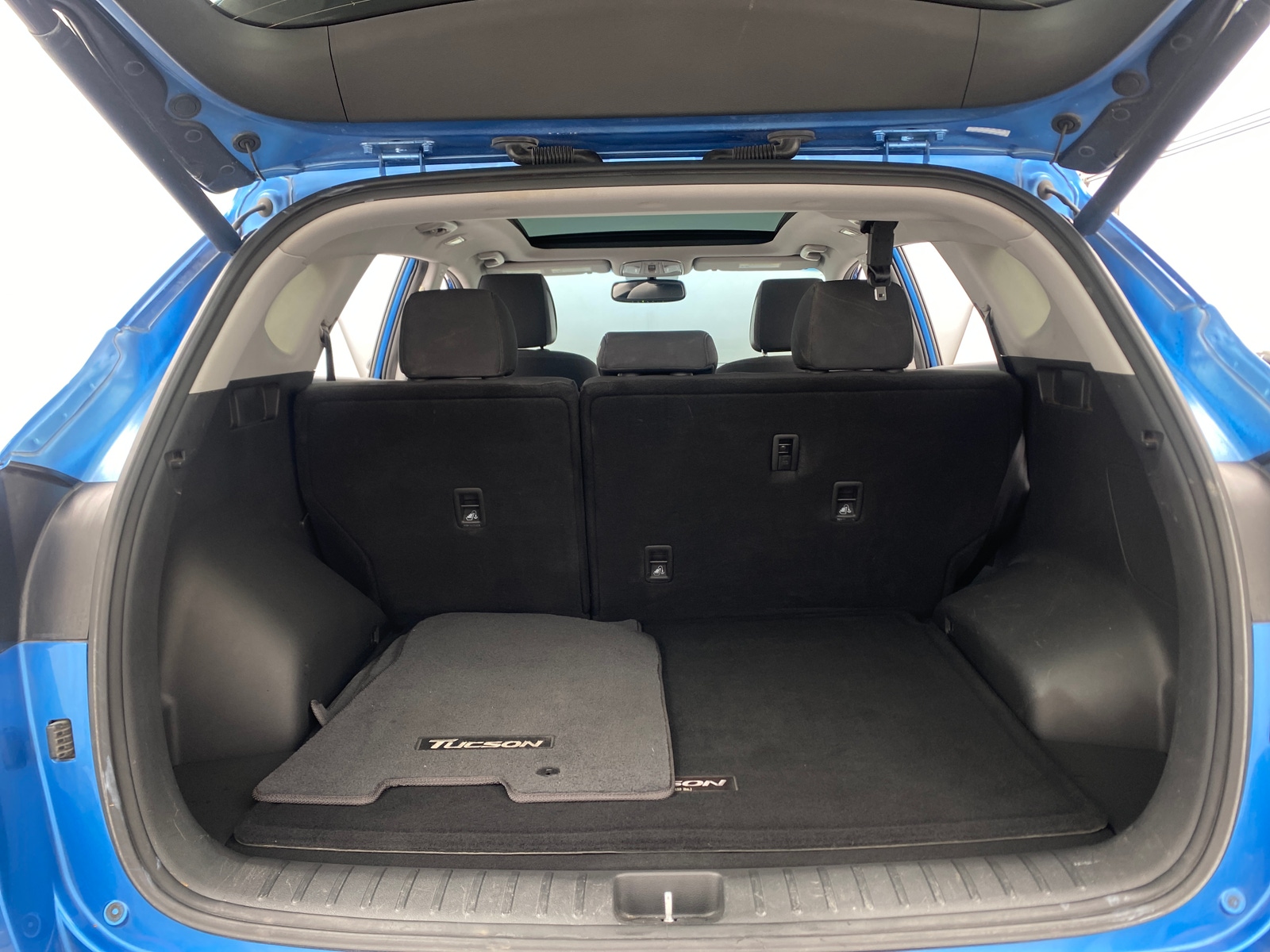 Thumbnail: 2018 Hyundai Tucson - 7