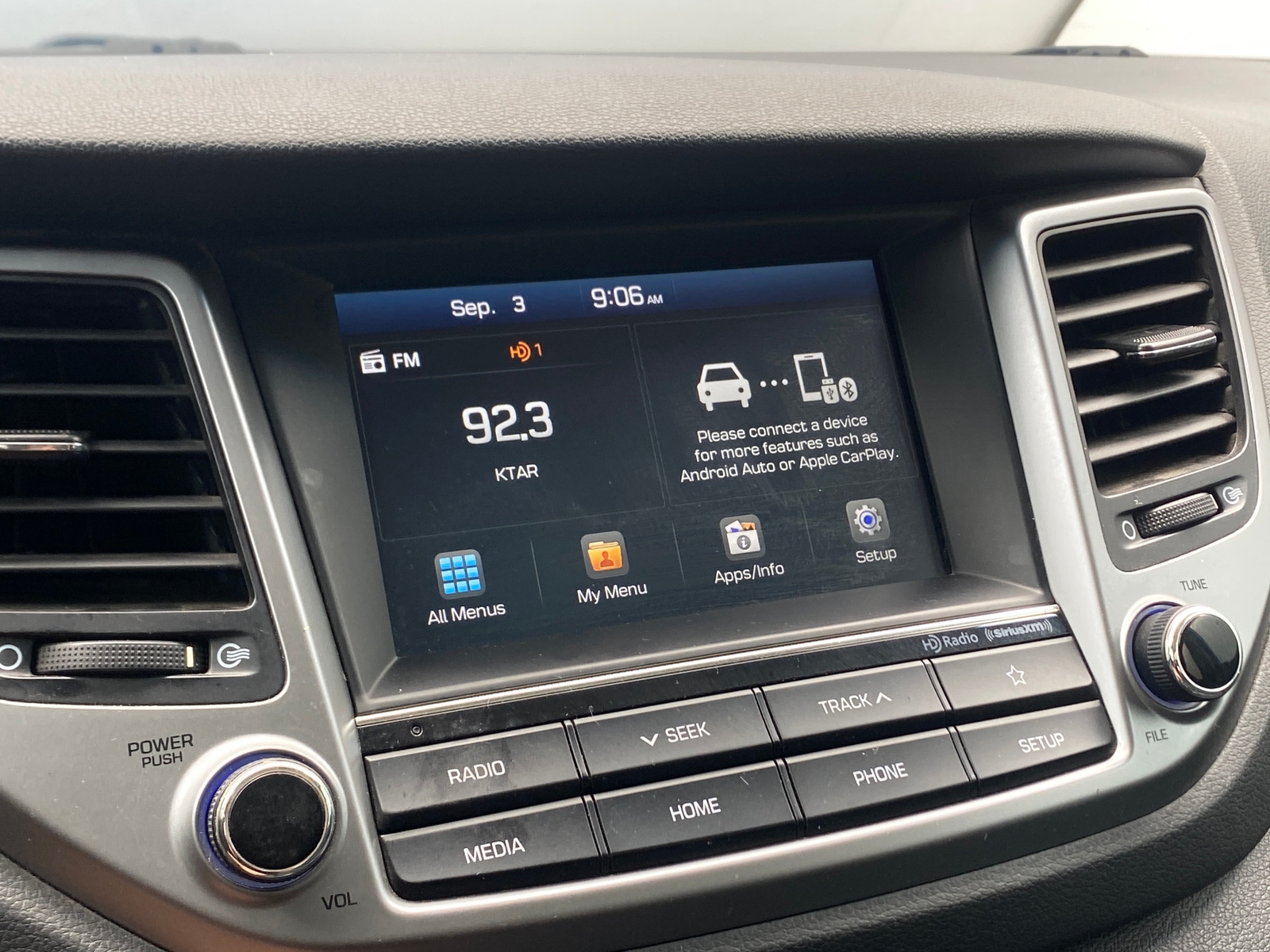 Thumbnail: 2018 Hyundai Tucson - 4