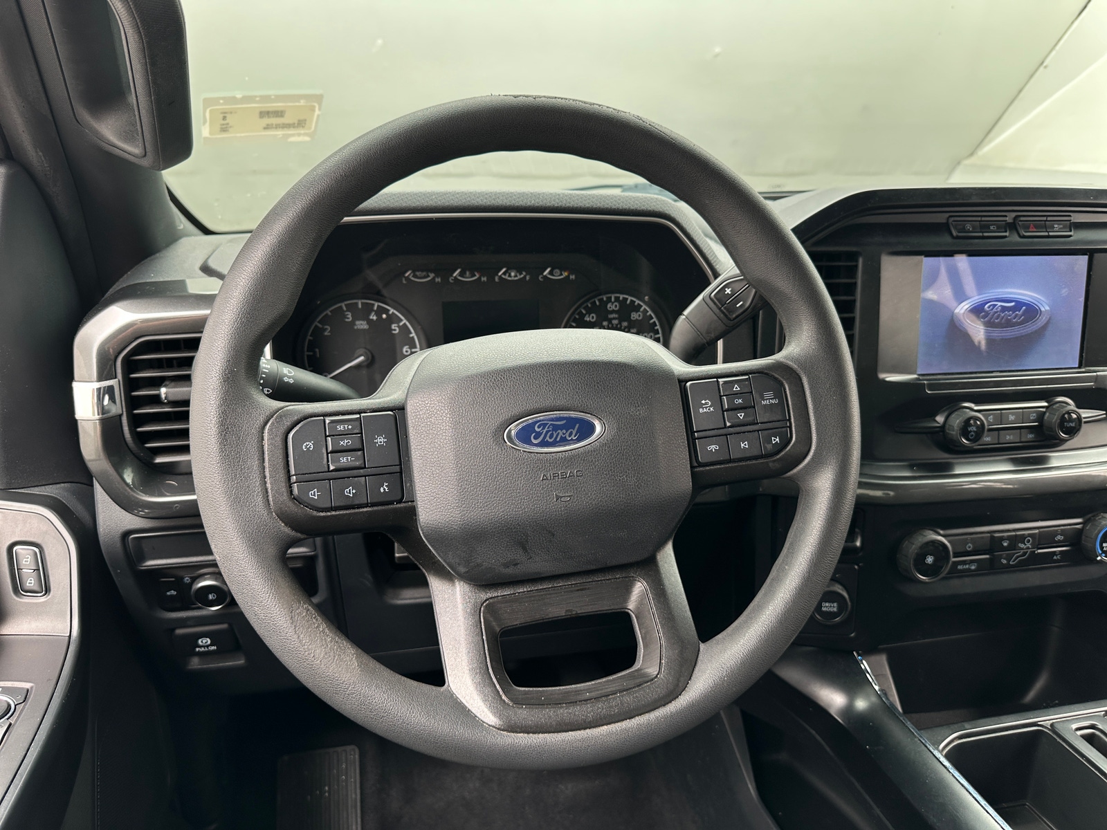 Thumbnail: 2023 Ford Econoline - 5