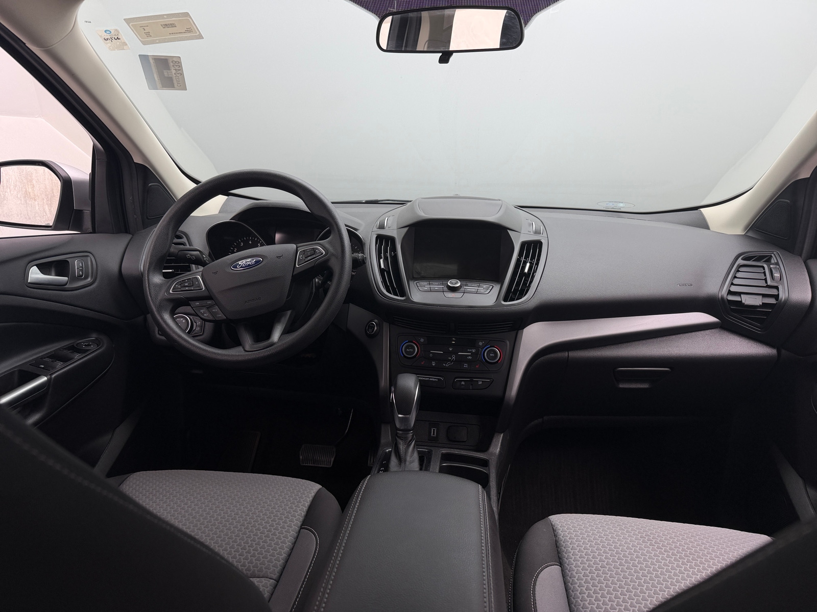 Thumbnail: 2019 Ford Escape - 3