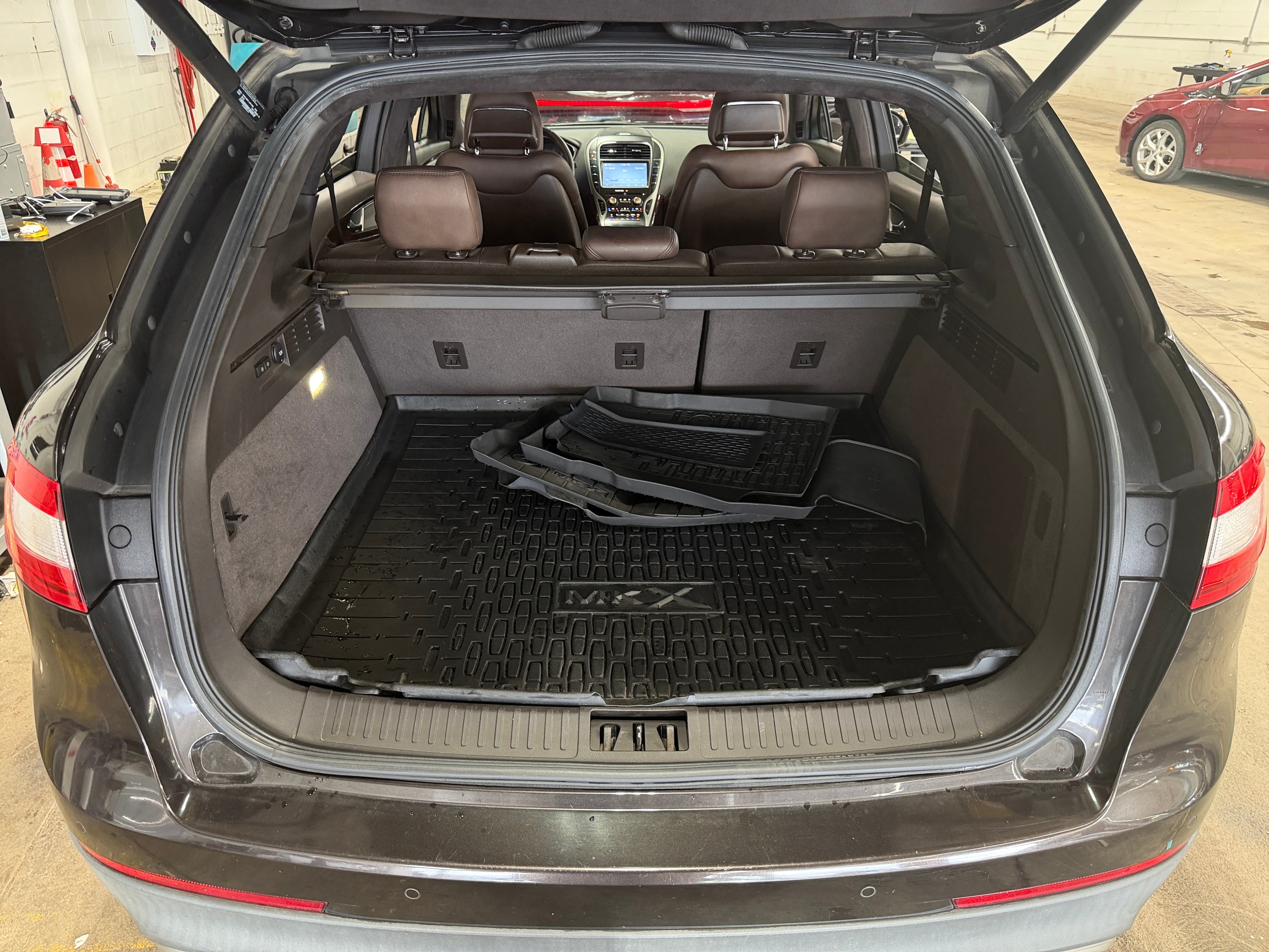 Used 2016 Lincoln MKX Black Label with VIN 2LMPJ9JP5GBL44878 for sale in Pewaukee, WI