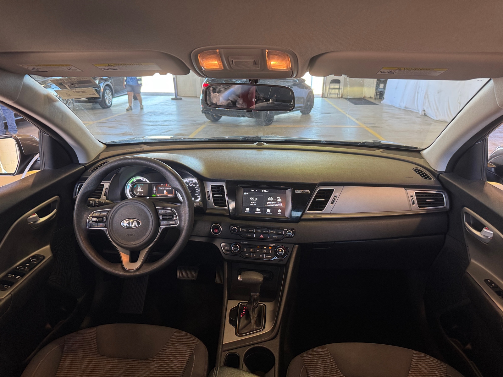Thumbnail: 2018 Kia Niro - 3