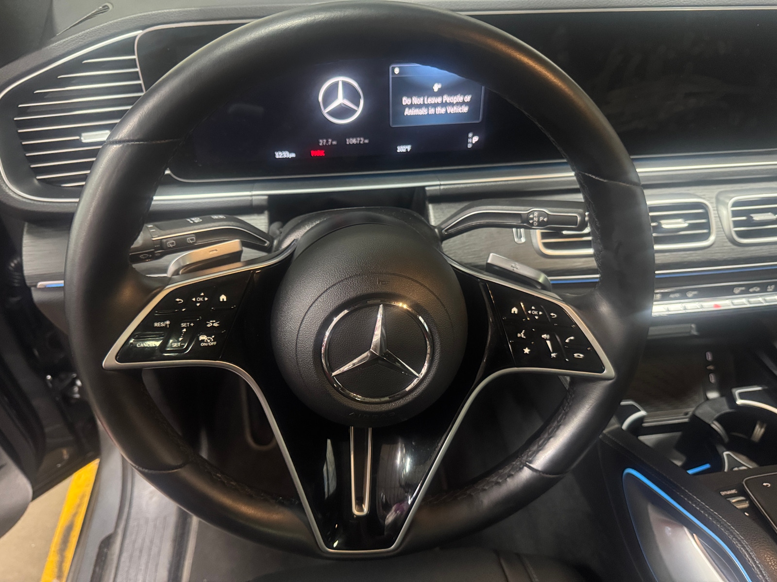 Thumbnail: 2025 Mercedes-Benz GLE - 4