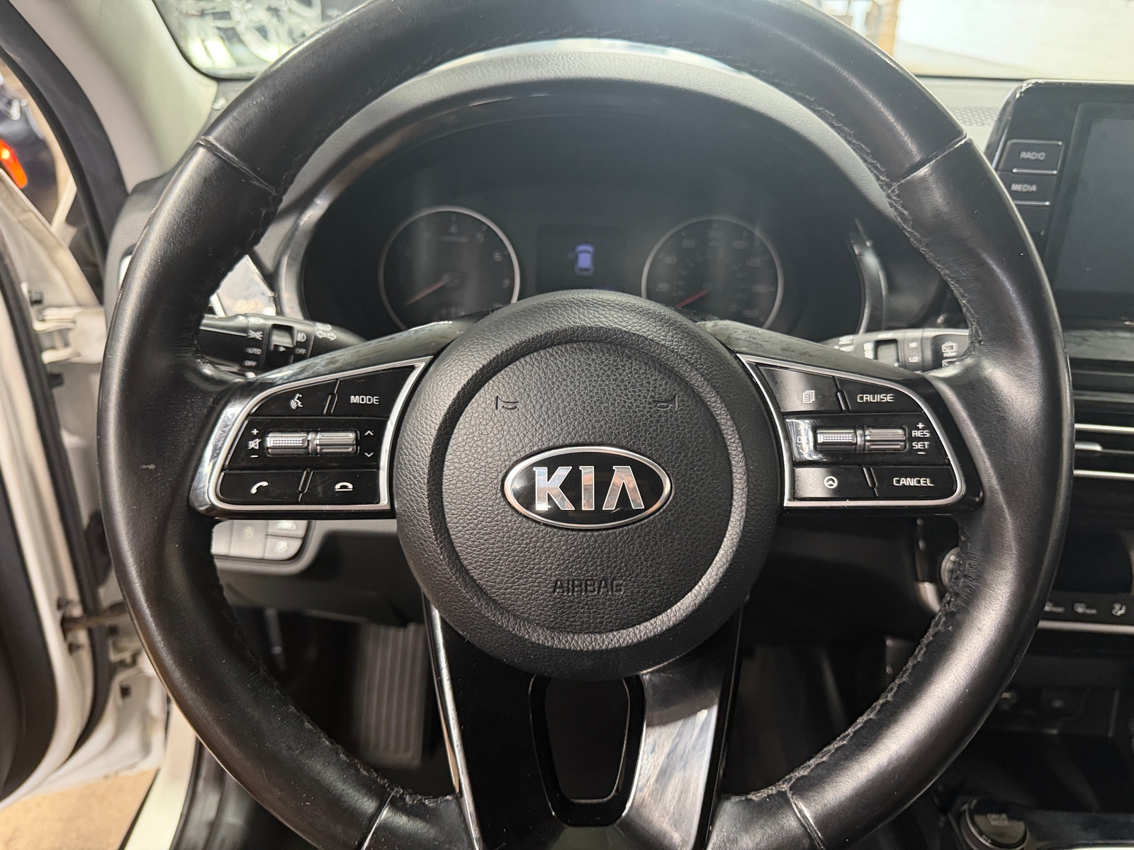 Thumbnail: 2021 Kia Seltos - 4