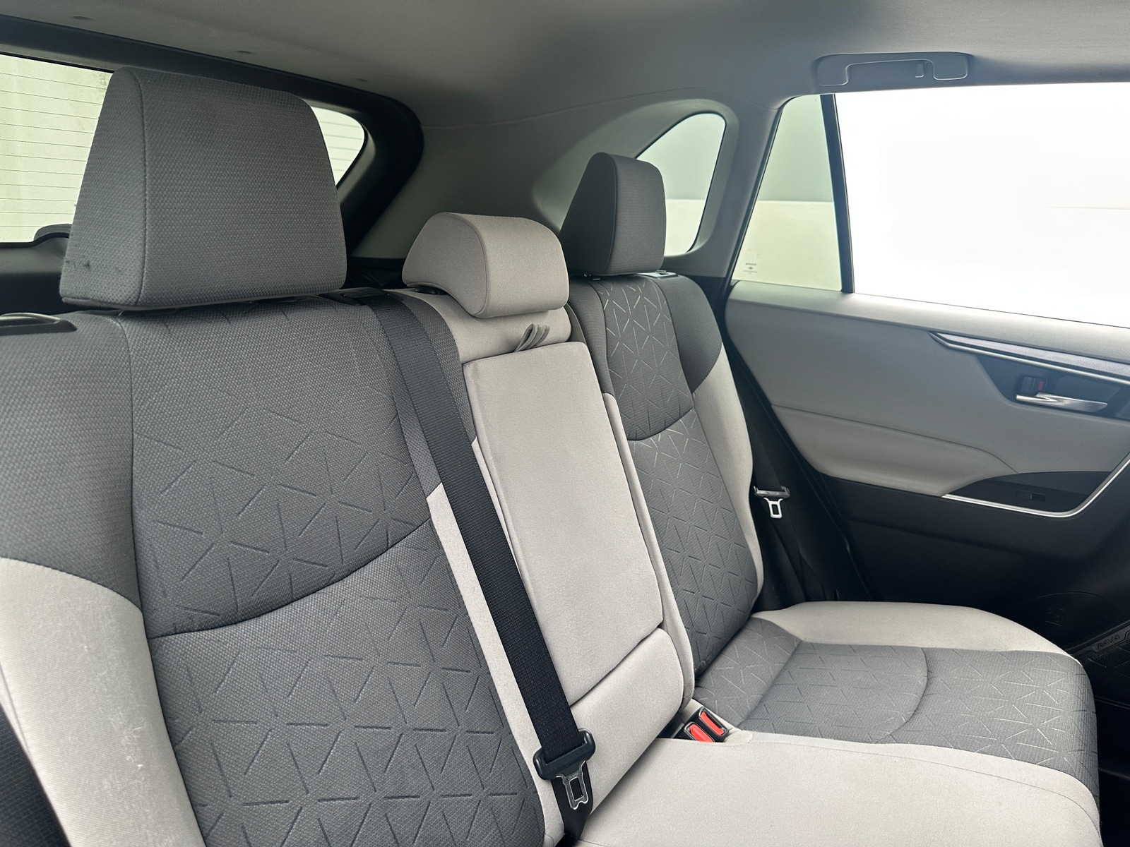 Thumbnail: 2022 Toyota RAV4 - 6