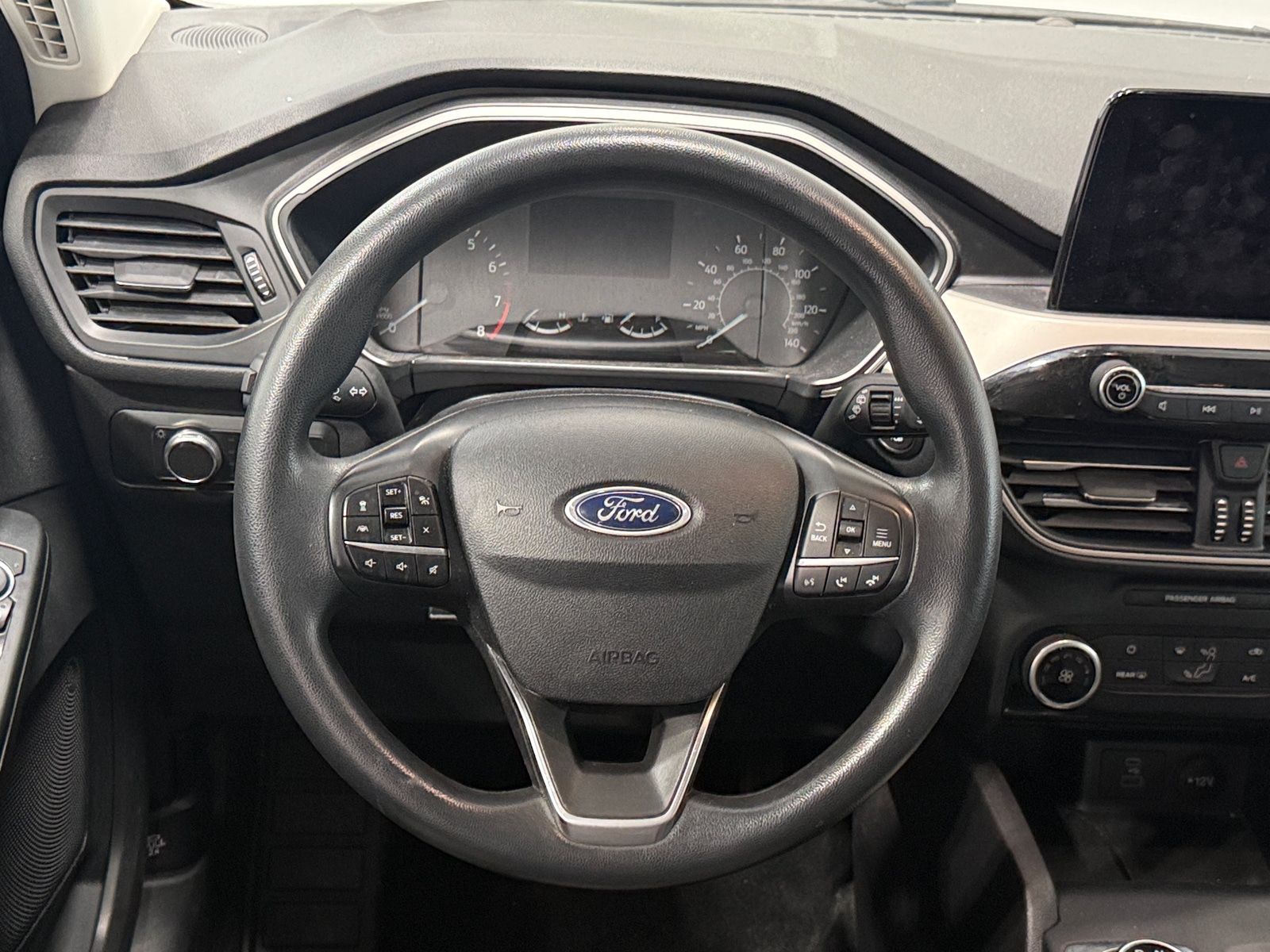 Thumbnail: 2022 Ford Escape - 5