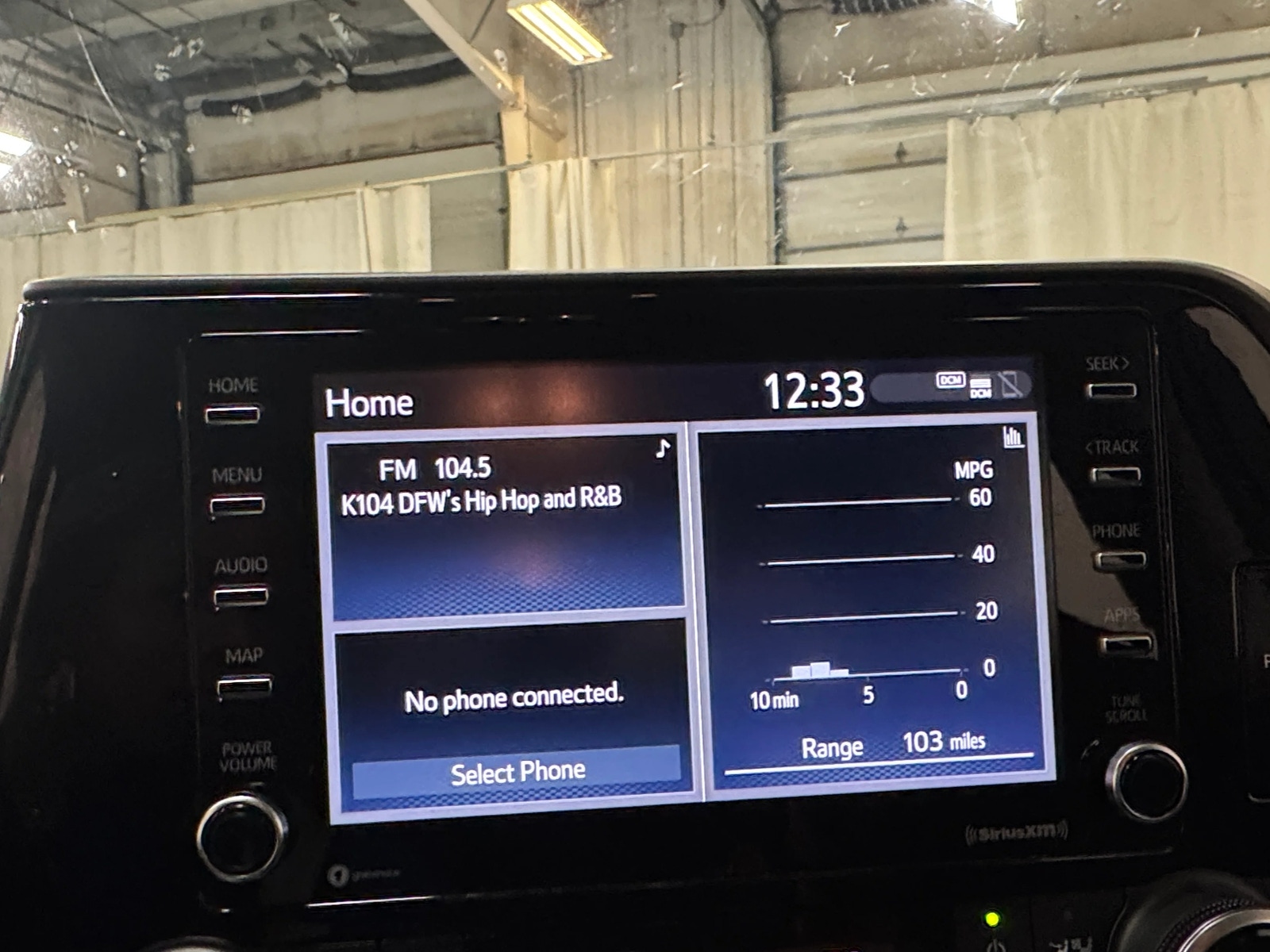 Thumbnail: 2022 Toyota Highlander - 4