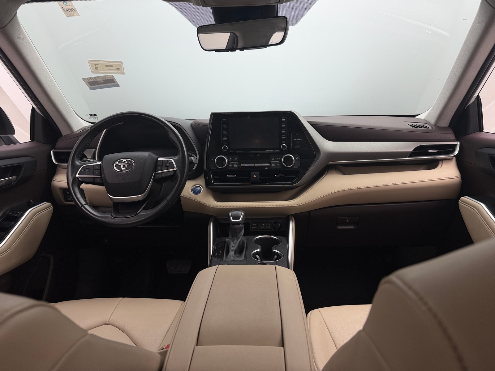 Thumbnail: 2022 Toyota Highlander - 2