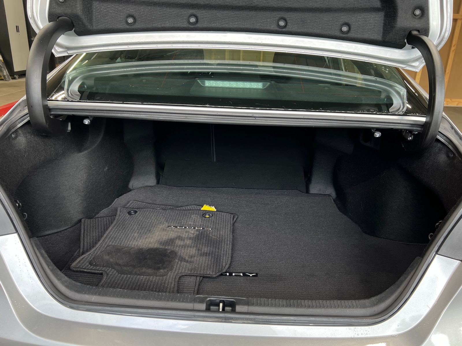Thumbnail: 2018 Toyota Camry - 7