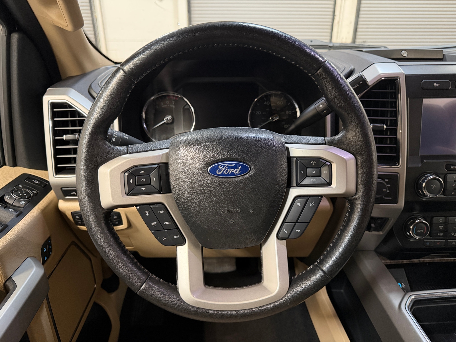Thumbnail: 2019 Ford Econoline - 4