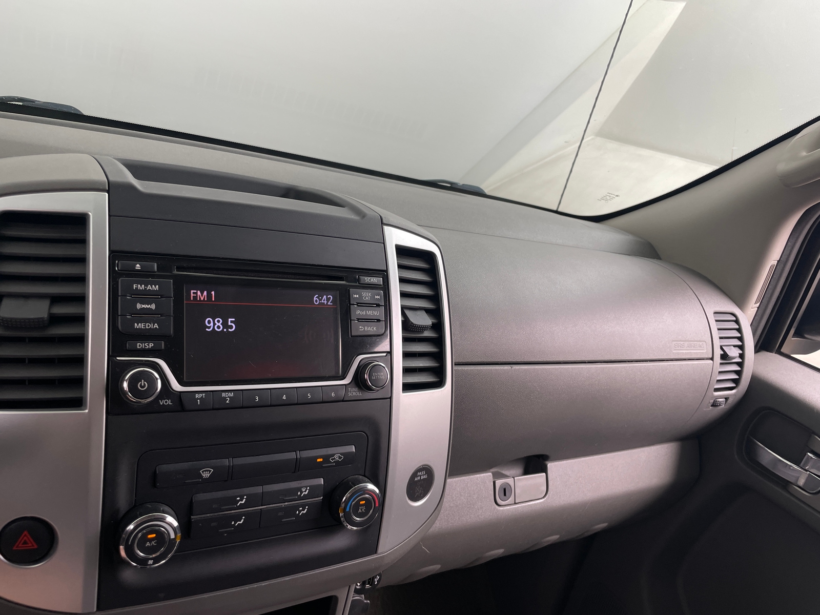 Thumbnail: 2017 Nissan Frontier - 4